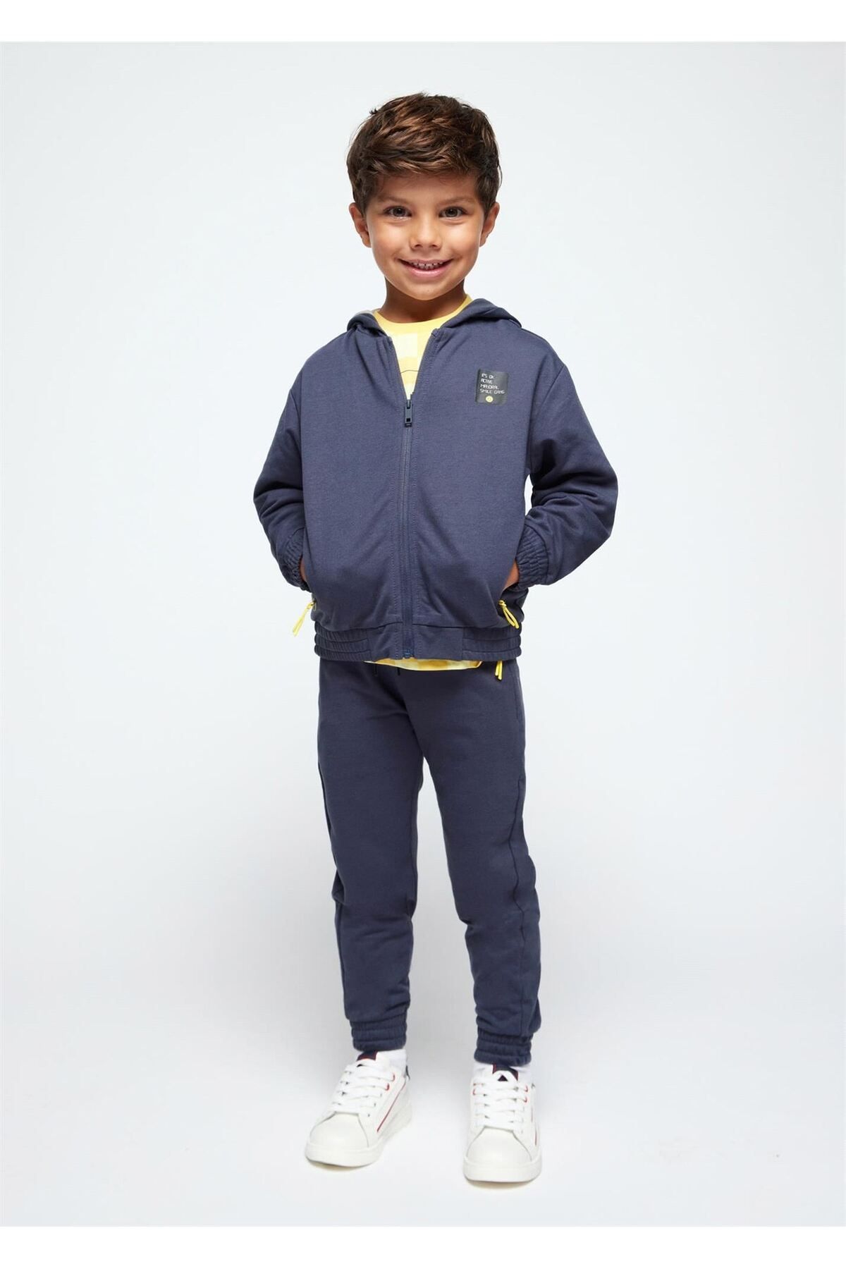 complete the look image