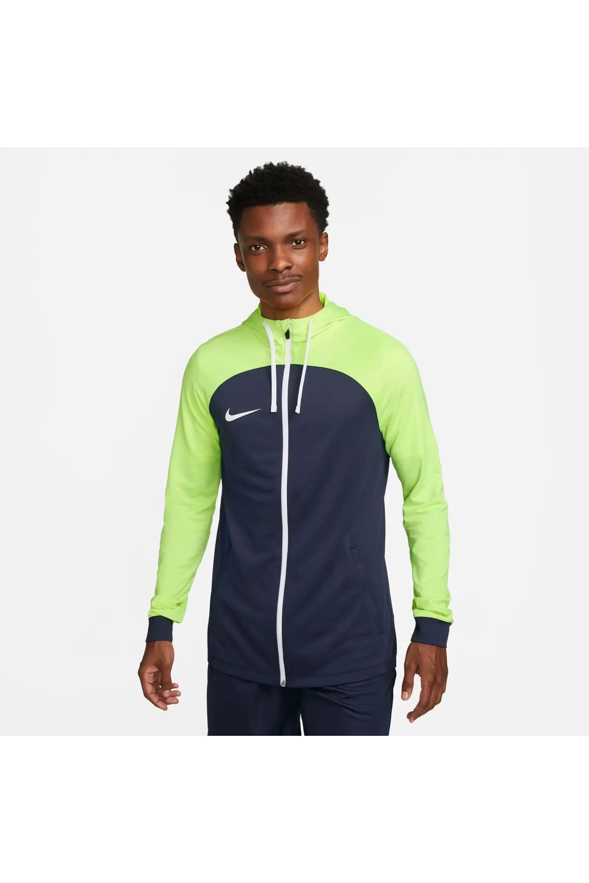 نایکی سویشرت کلاه‌دار مردانه Dri-FIT Strike سرمه‌ای DR2571-452