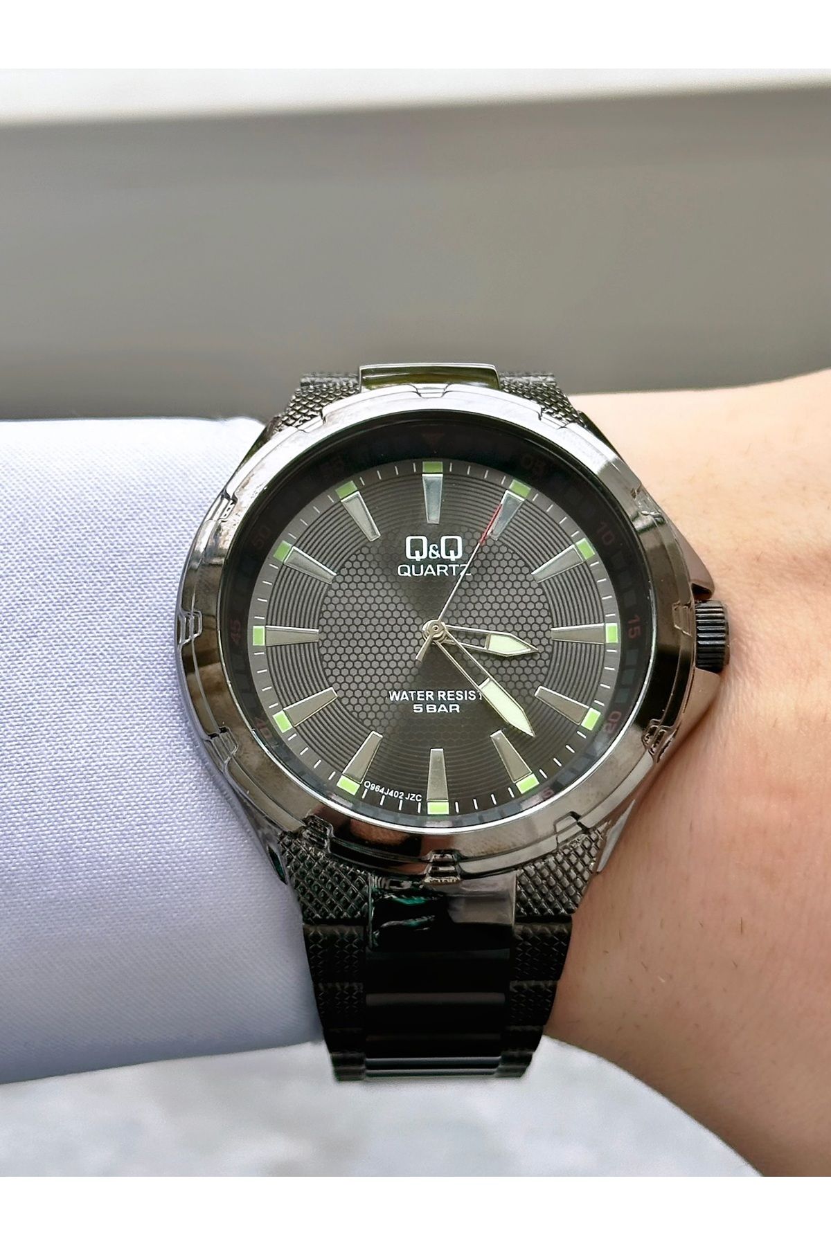 Q&Q-3G391 Men's Gray Wristwatch 2