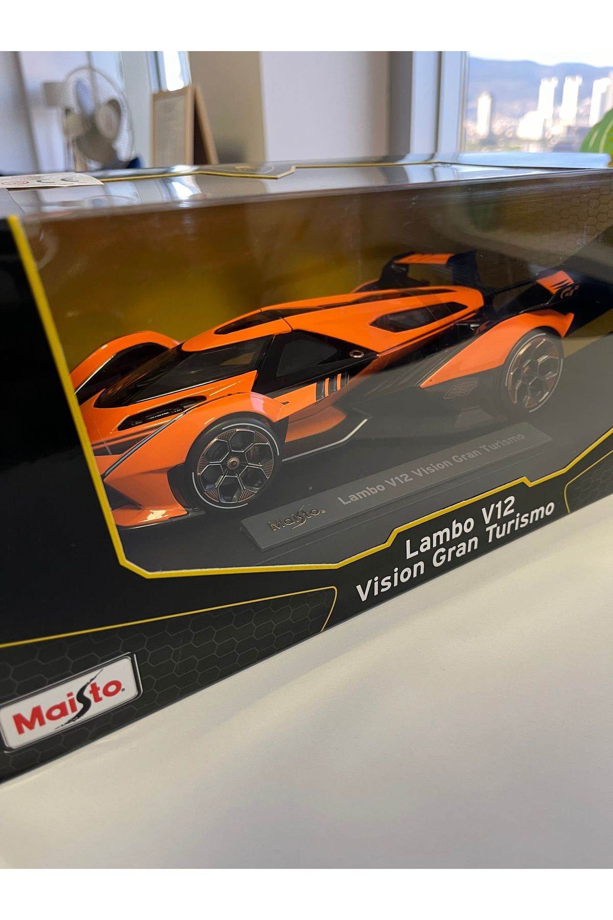 Maisto Lamborghini V12 Vision Gran Turismo 1:18 - Mavi Su Dünyası Fiyatı