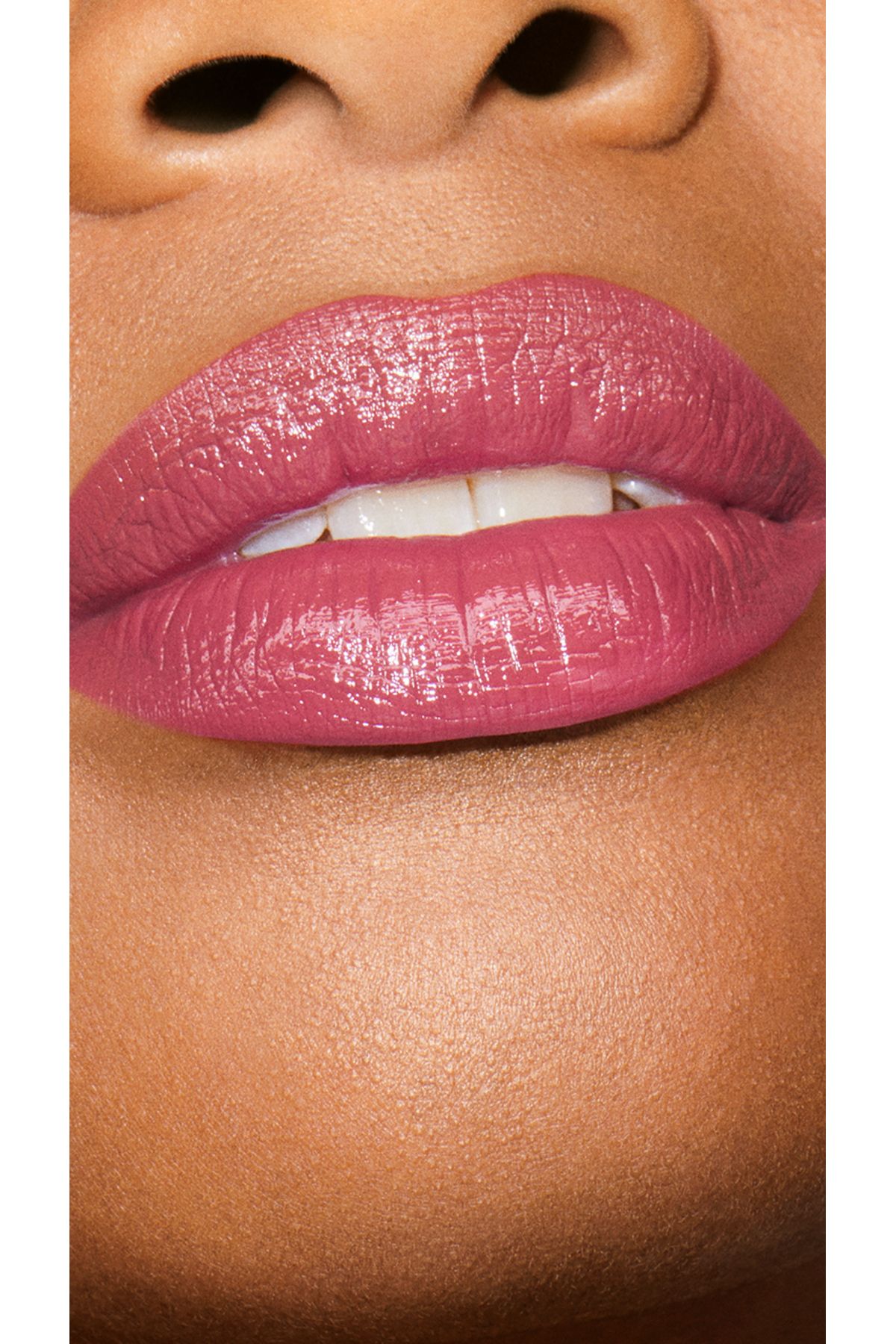 رژ لب شیمر فینیش - رژ لب شفاف شفاف و براق - رنگ: 119 خارج از زمان Estee Lauder
