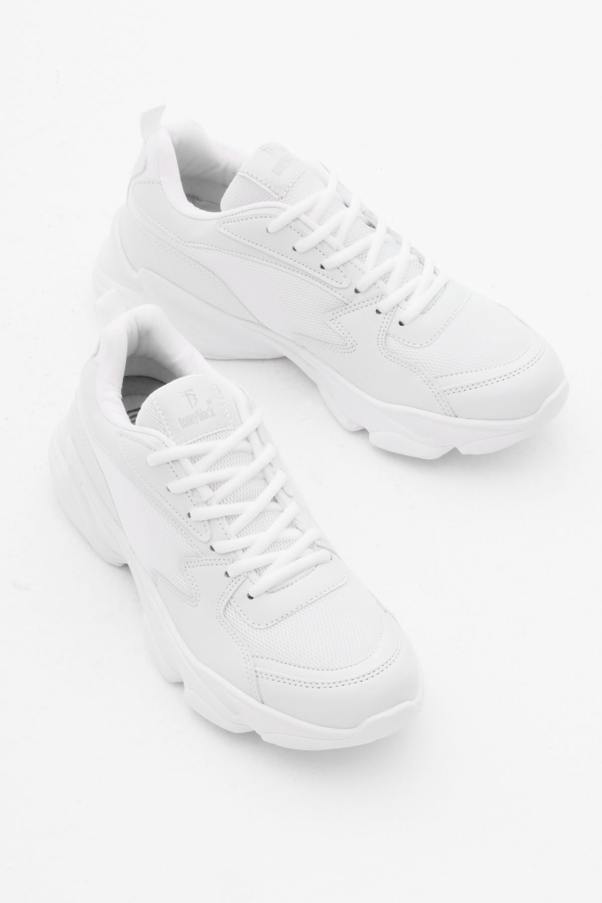 Tonny Black-Unisex Weiße Sportschuhe Zyp 3