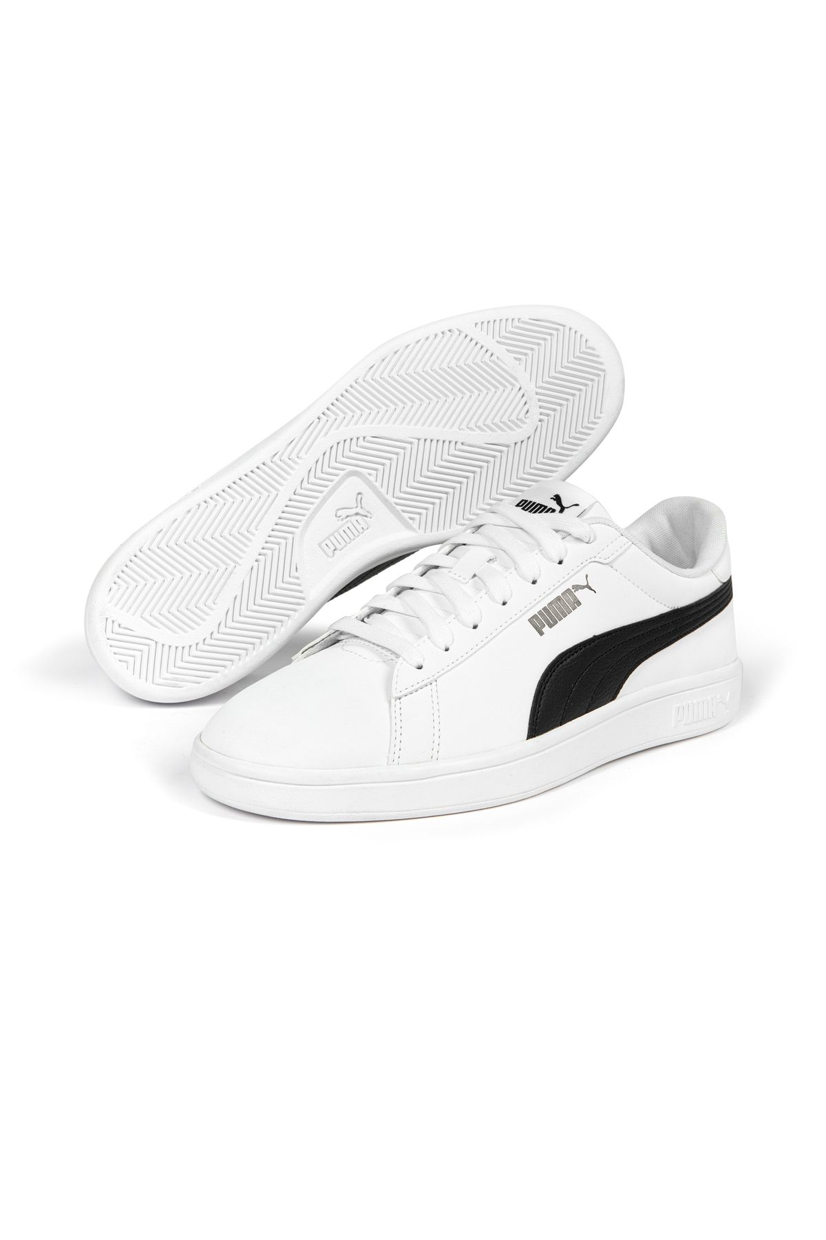 Puma smash perforated trainers on sale