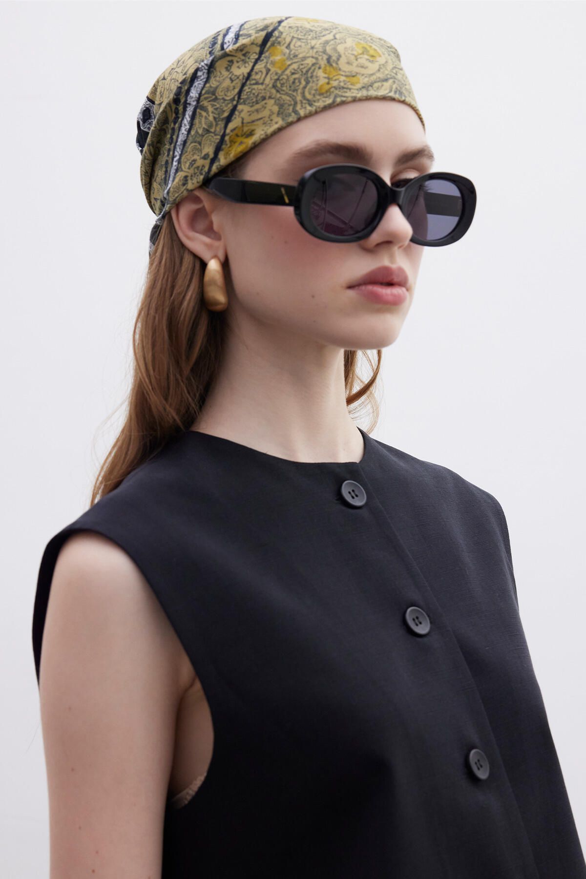 complete the look image