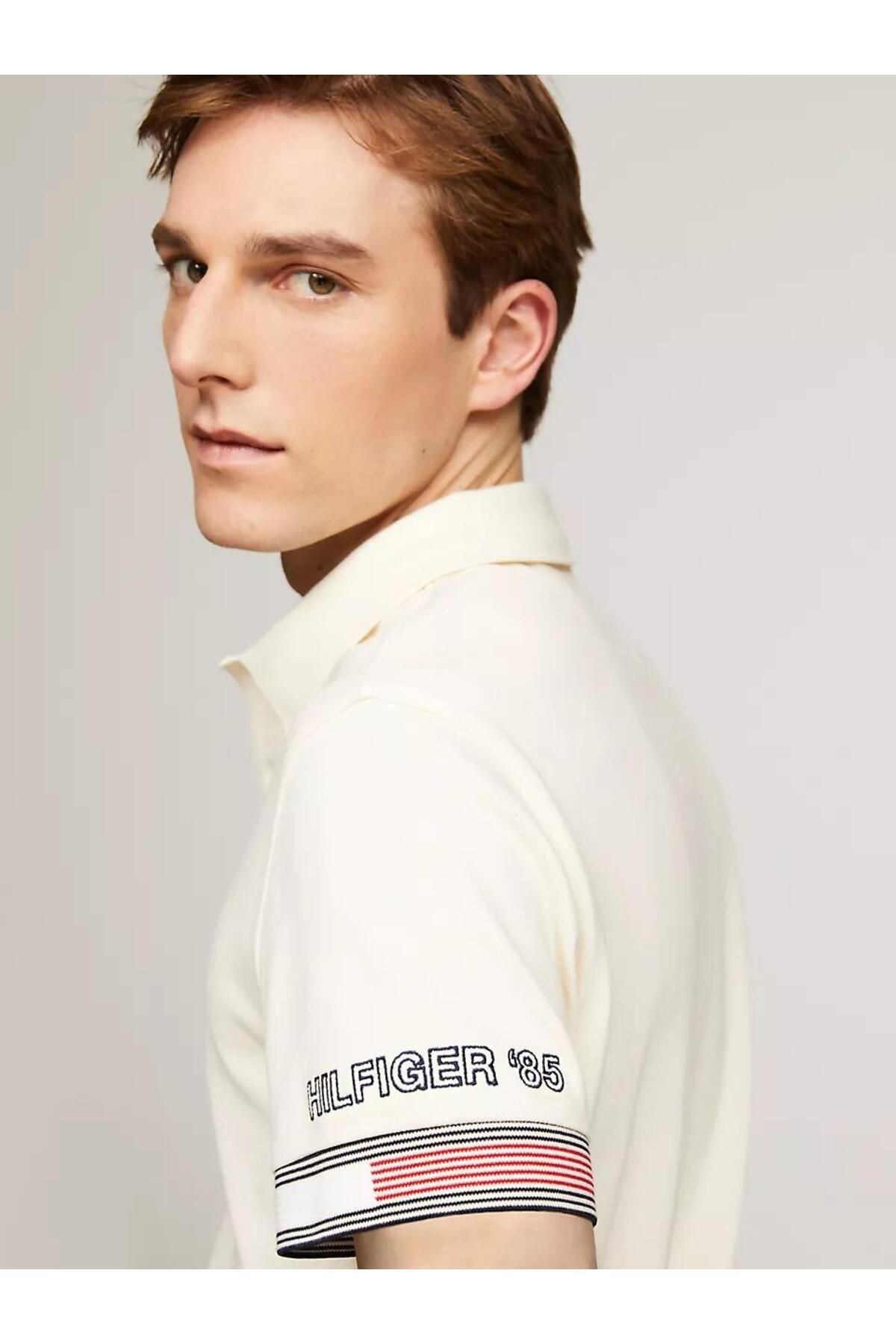 تی شرت یقه پولو نود مردانه پرچم دکمه دار اورجینال Tommy Hilfiger