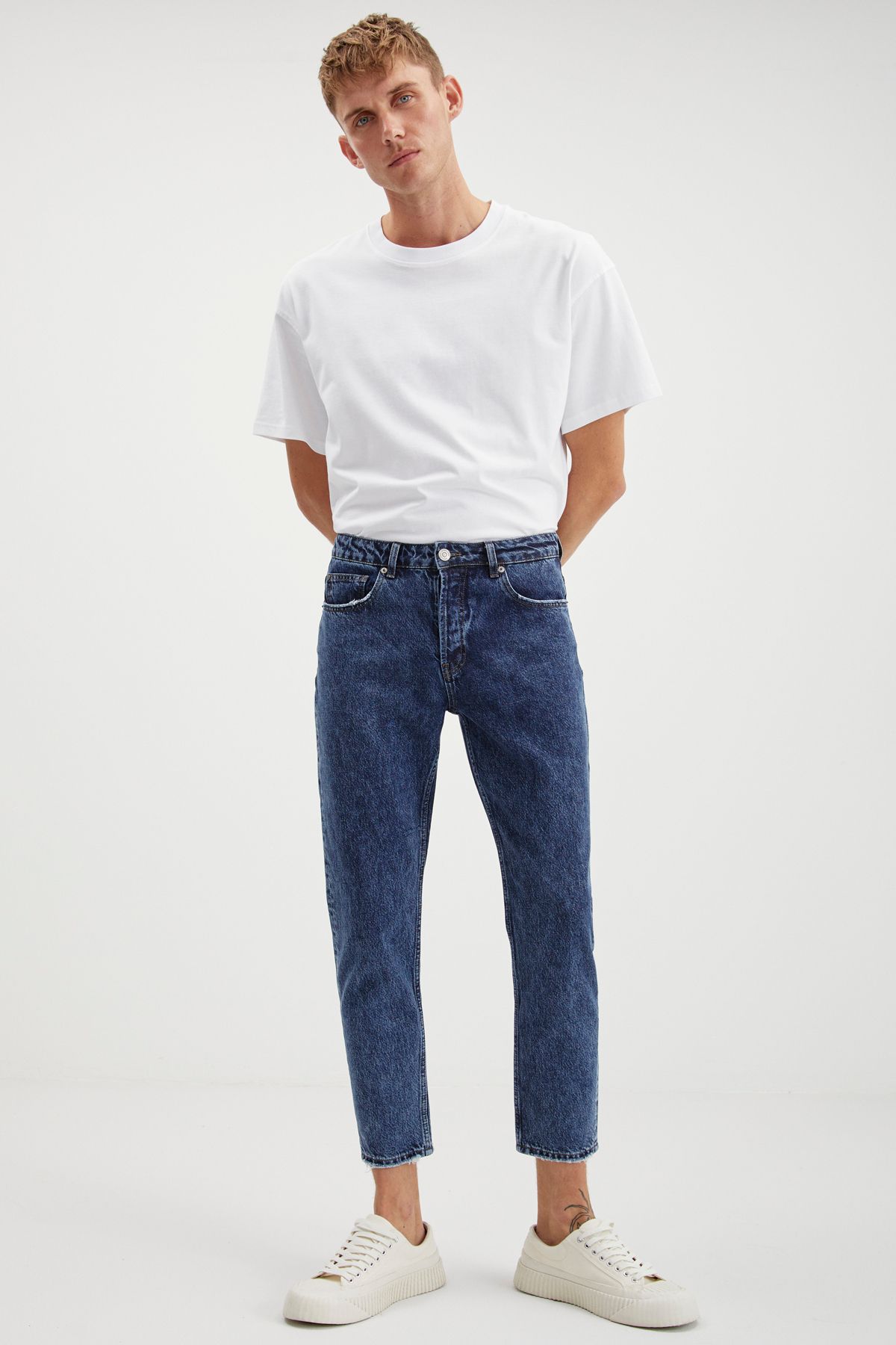 GRIMELANGE-Gilberto Męskie Jeansy Carrot Fit Carrot Leg Zniszczone Sprane Grube Teksturowane Niebieskie Dżinsy Denim 4