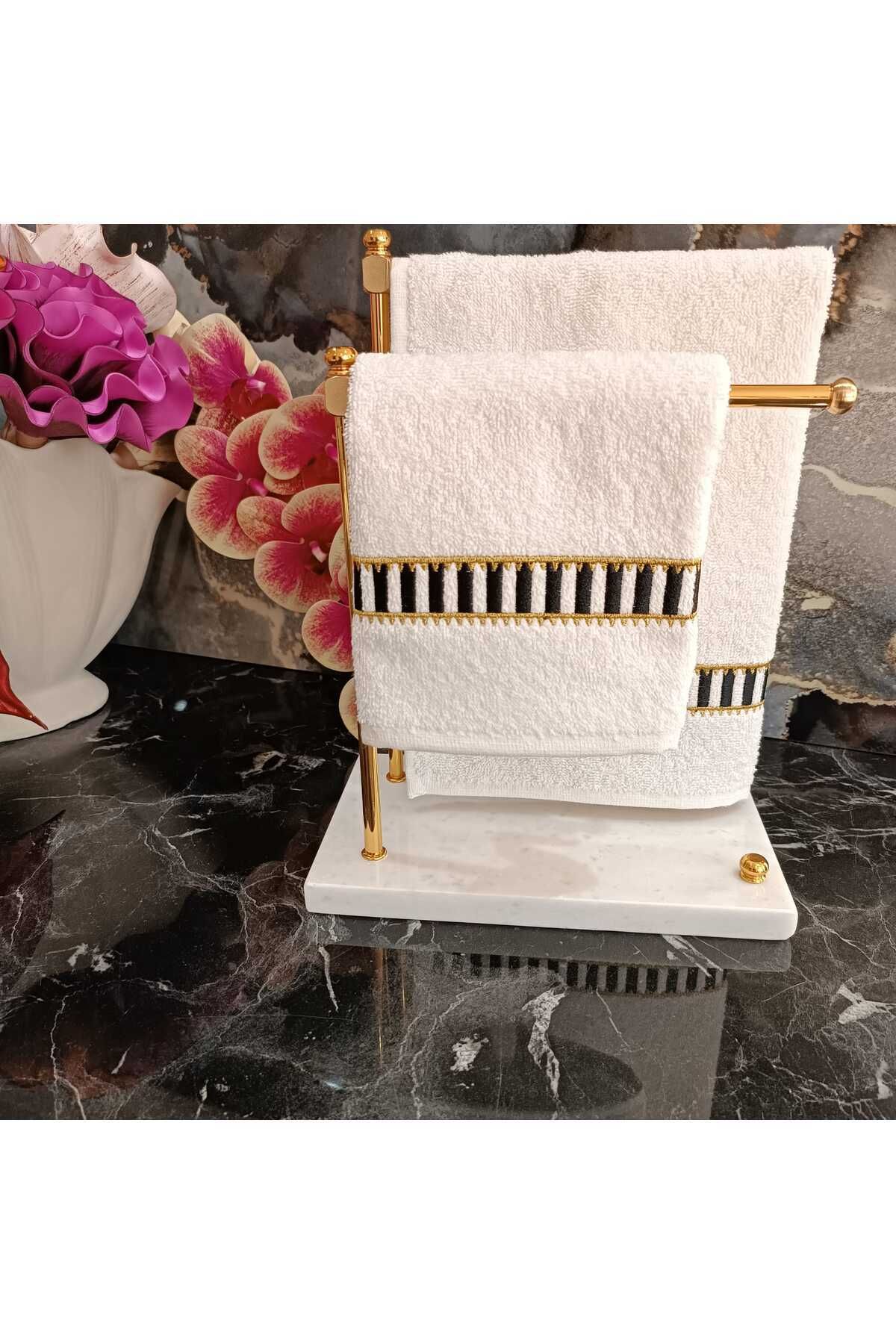 Pip Studio Desenli Siyah Beyaz Ve Gold Detaylı Nakışlı Dekoratif Mutfak Ve Banyo Havlusu 2 Adet