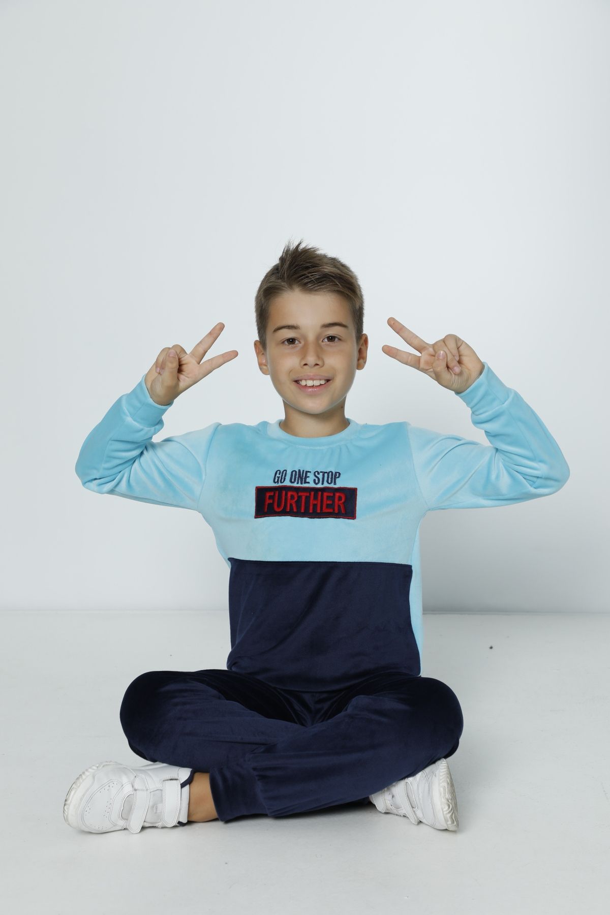 Ponki-Set de pijamale din catifea pentru copii 1