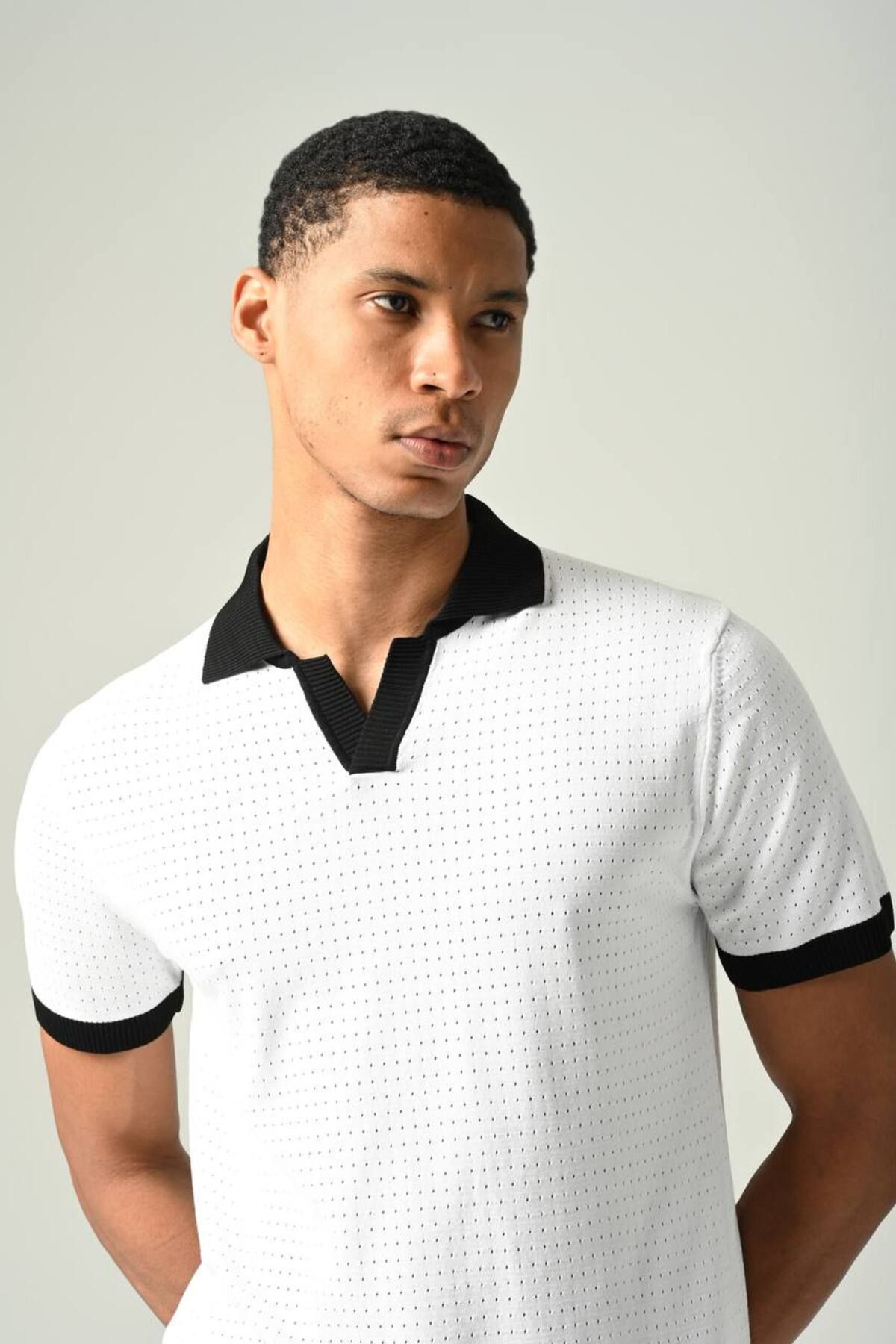 İLKCET MODA-Tricou Slim Fit pentru bărbați - Guler cu model și perforat 2