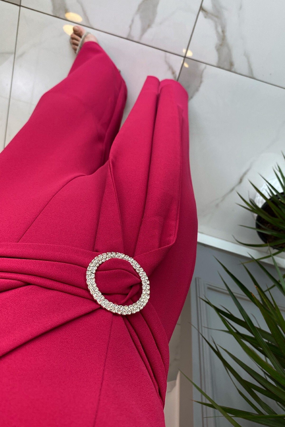 سرهمی صورتی زنانه لباس MI FUCHSIA BROOCH به تفصیل بسیاری از های پرشور اورجینال Vosse