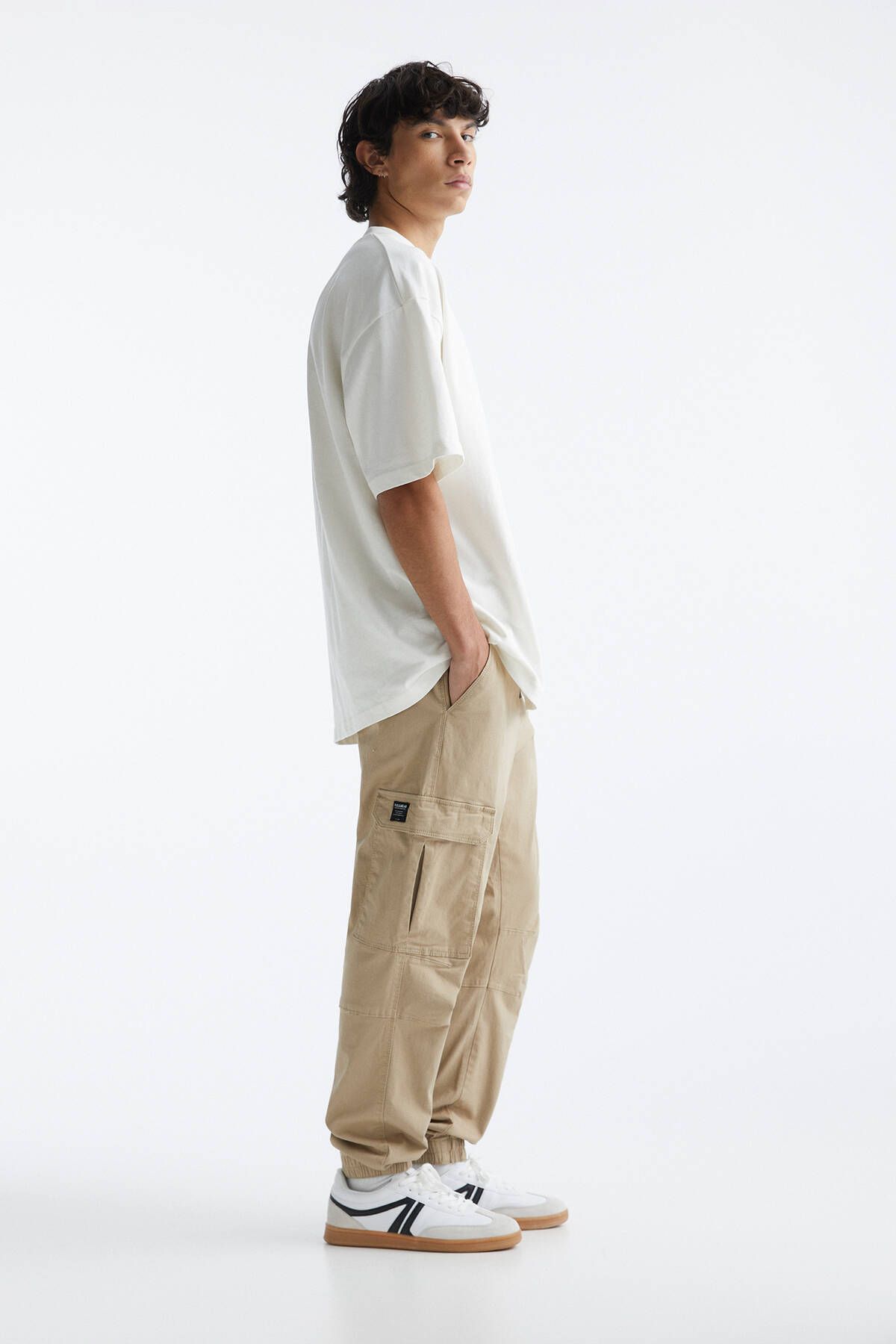 شلوار کارگو فیت بیسیک پل اند بیر Pull & Bear