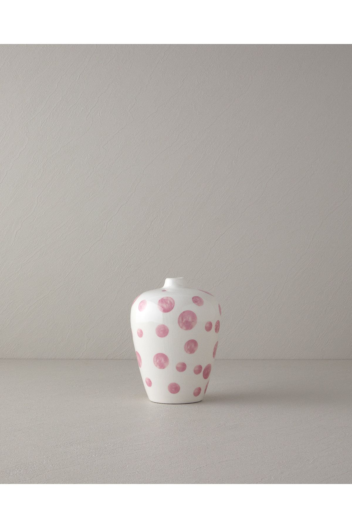 Ваза English Home Chic Dots Dolomite Фуксия 10041740