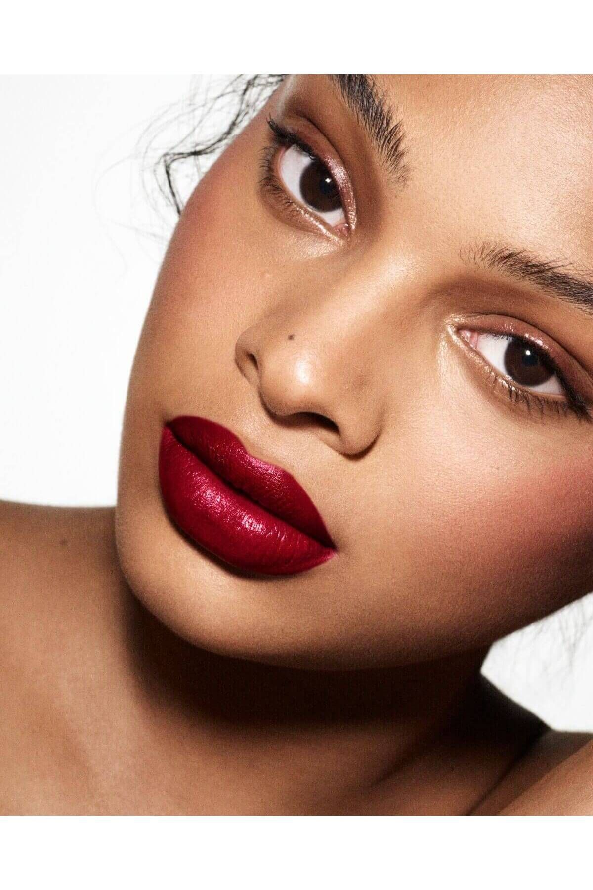 FENTY BEAUTY-Intensely Pigmented Moisturizing Lipstick with Matte Finish 3