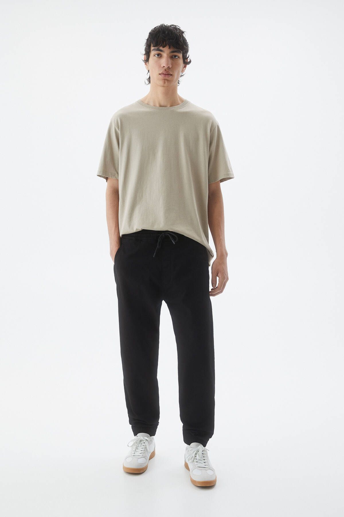 شلوار جاگر تریکو نرم بیسیک پل اند بیر Pull & Bear