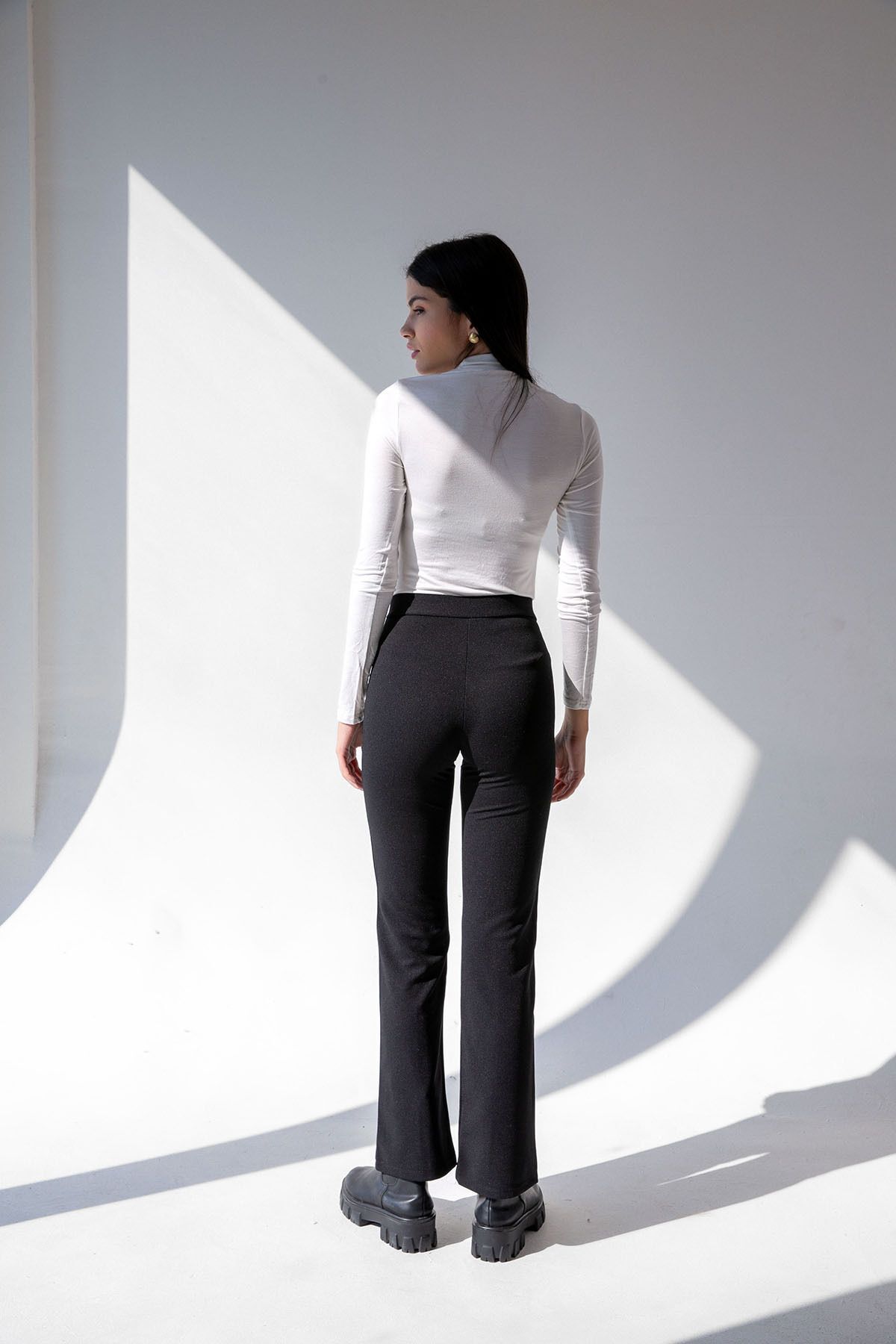 la & vetta-2 Pack Stand Collar Basic Body 8