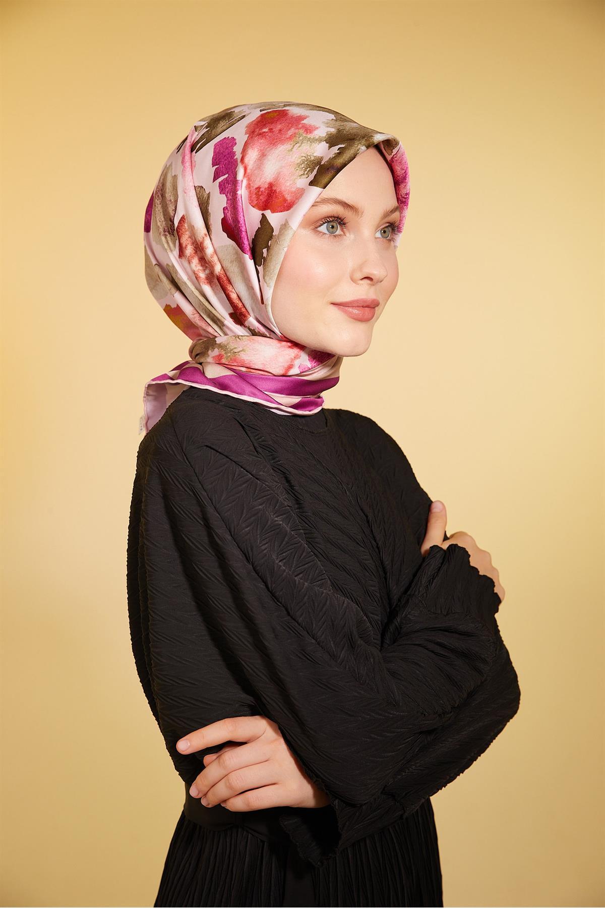 روسری  Armine 744095124