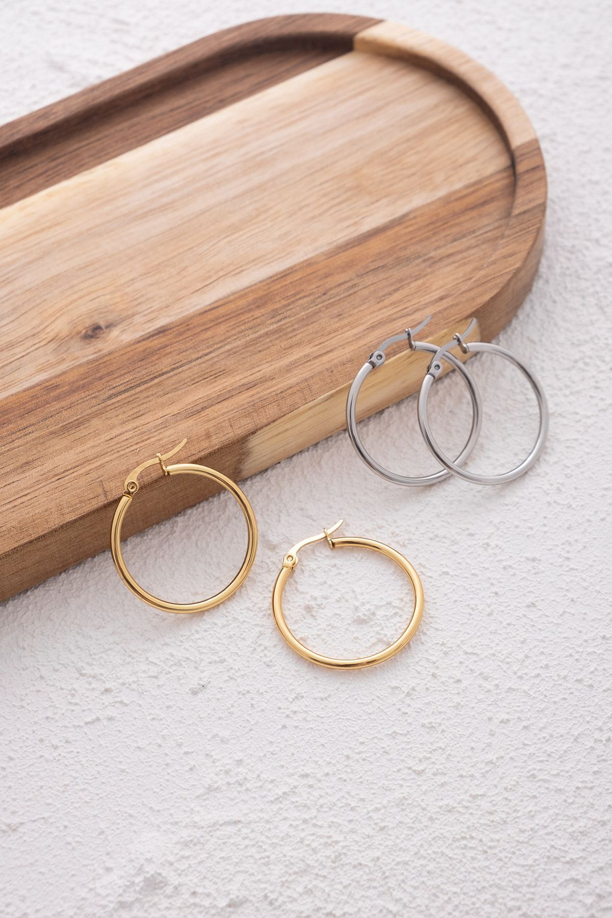 ByFlorya Jewelry-أقراط دائرية من الفولاذ غير مشوهة أقراط دائرية رفيعة قطرها 3 سم 7