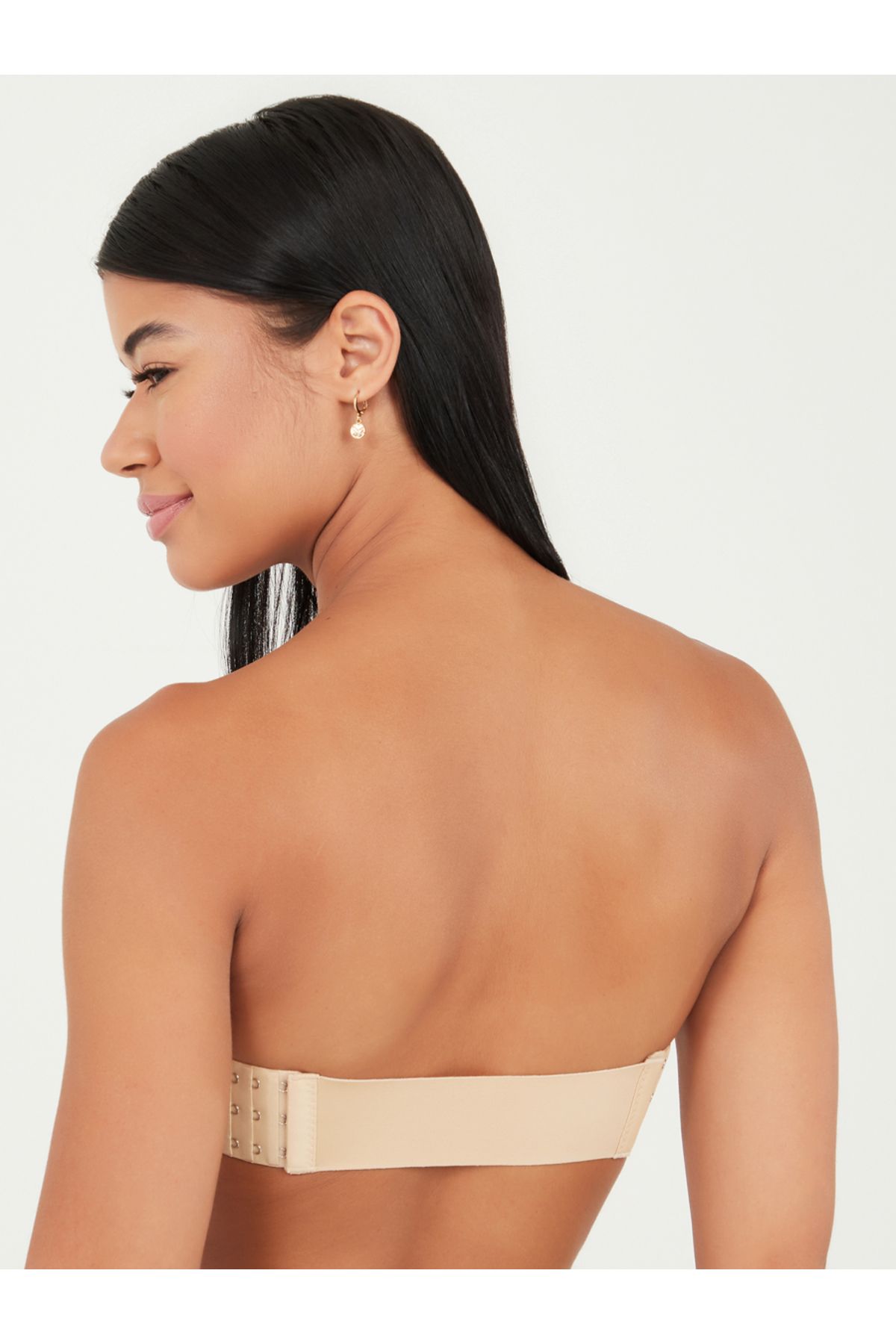 Styli-Strapless Non-Wired Push-up Bra with Interchangeable Back Straps 4