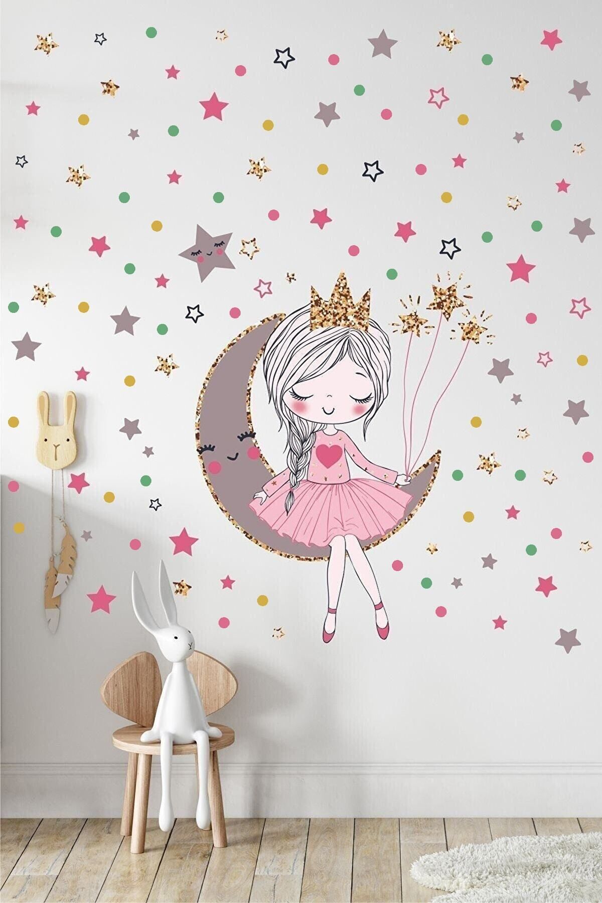 KT Decor Ayda Oturan Sevimli Kız Ve 150 Adet Yıldız Ve Puantiyeler Kız Çocuk Odası Mega Duvar Sticker Seti