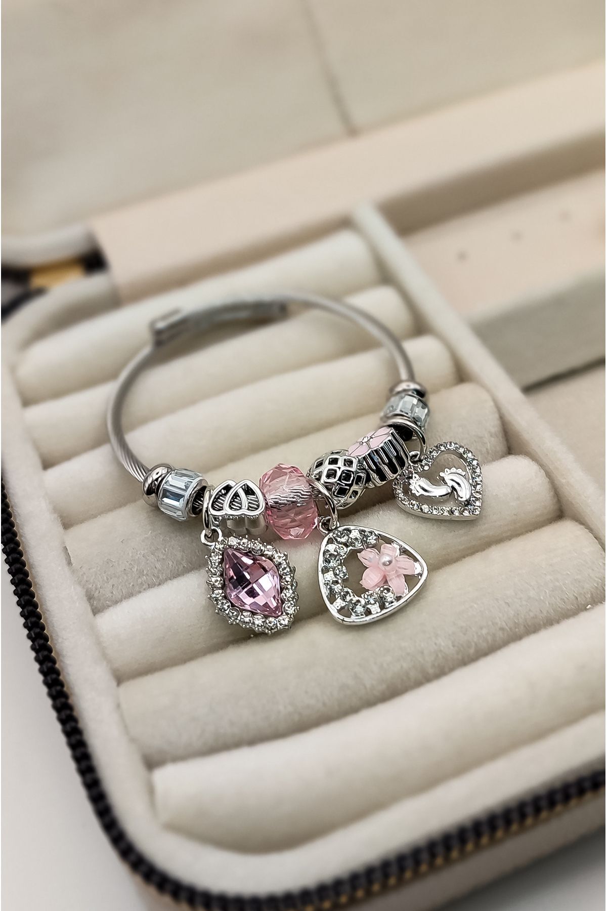 Pembe Taşlı Charm Çelik Bileklik