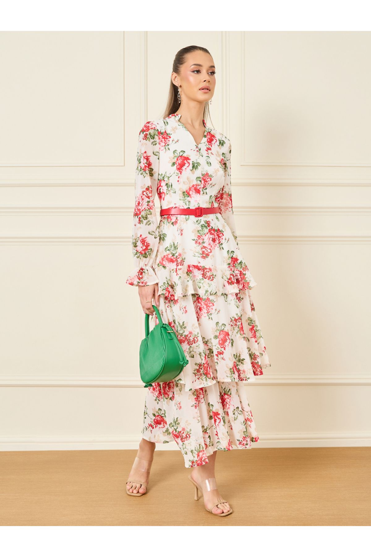 complete the look image