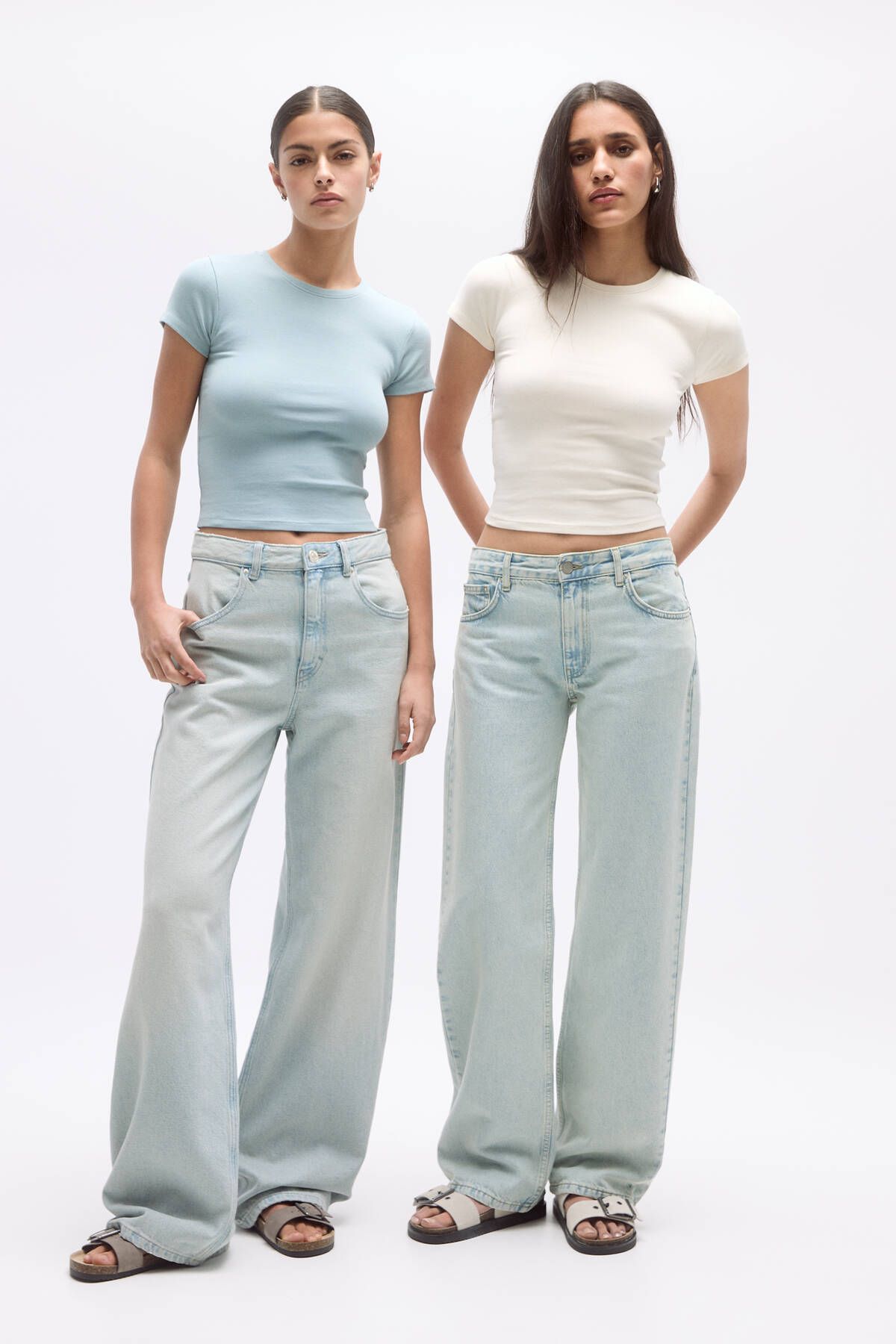 Pull Bear 2 li vucuda oturan k sa kollu t shirt paketi Fiyat Yorumlar Trendyol