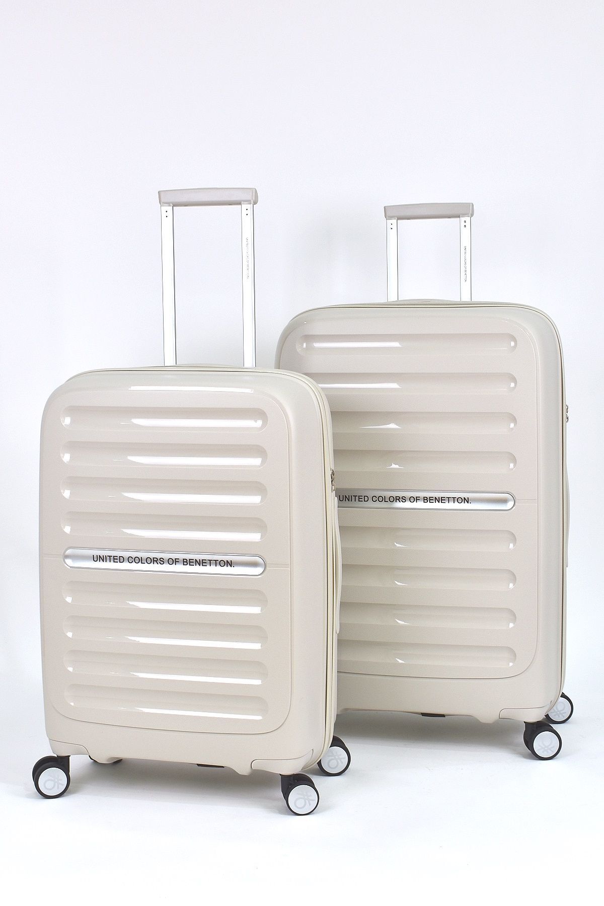 یونایتد کالرز آو بنتون ست چمدان دو تکه نشکن از جنس پلی‌پروپیلن - سایز بزرگ و متوسط ​​BNT1000