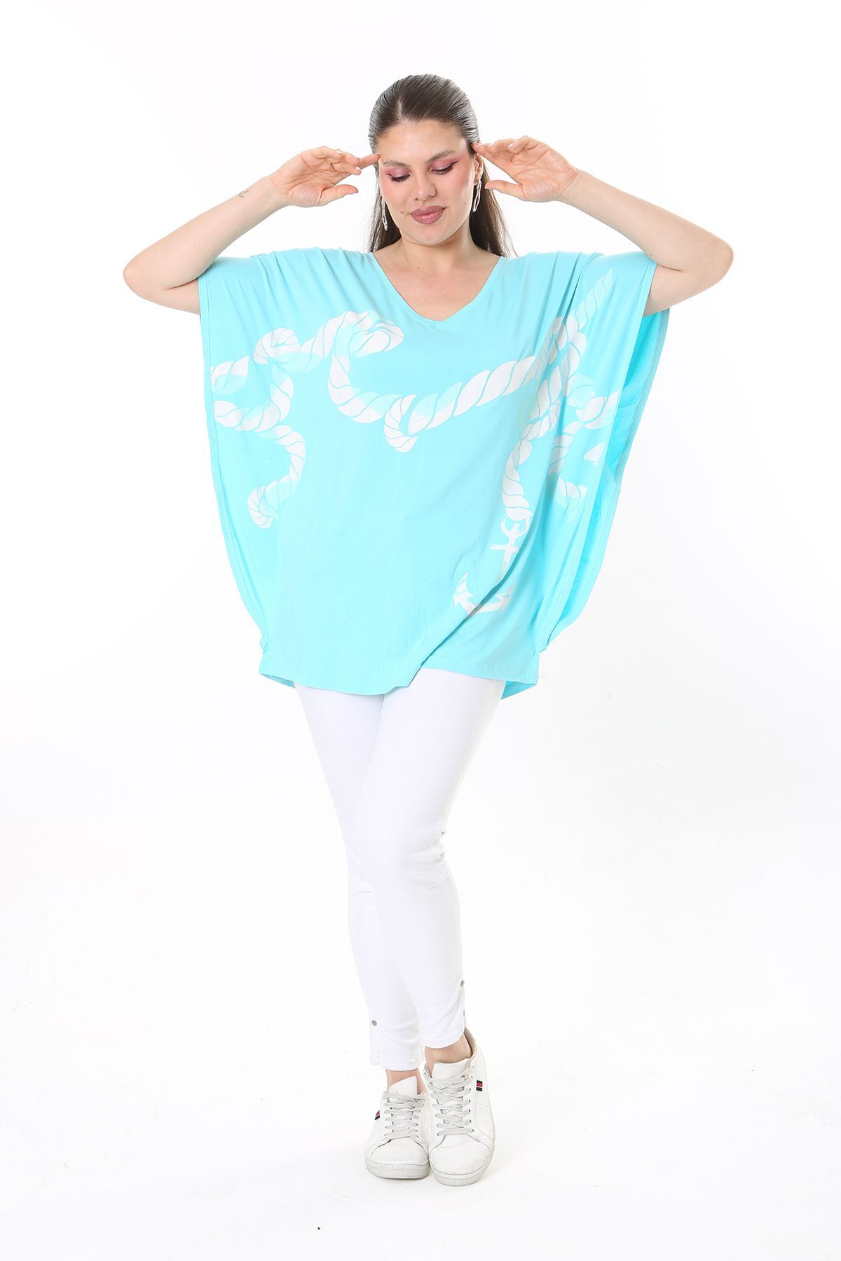 Women's Plus Size Blue Front Printed Low Sleeve Tunic 65N36736