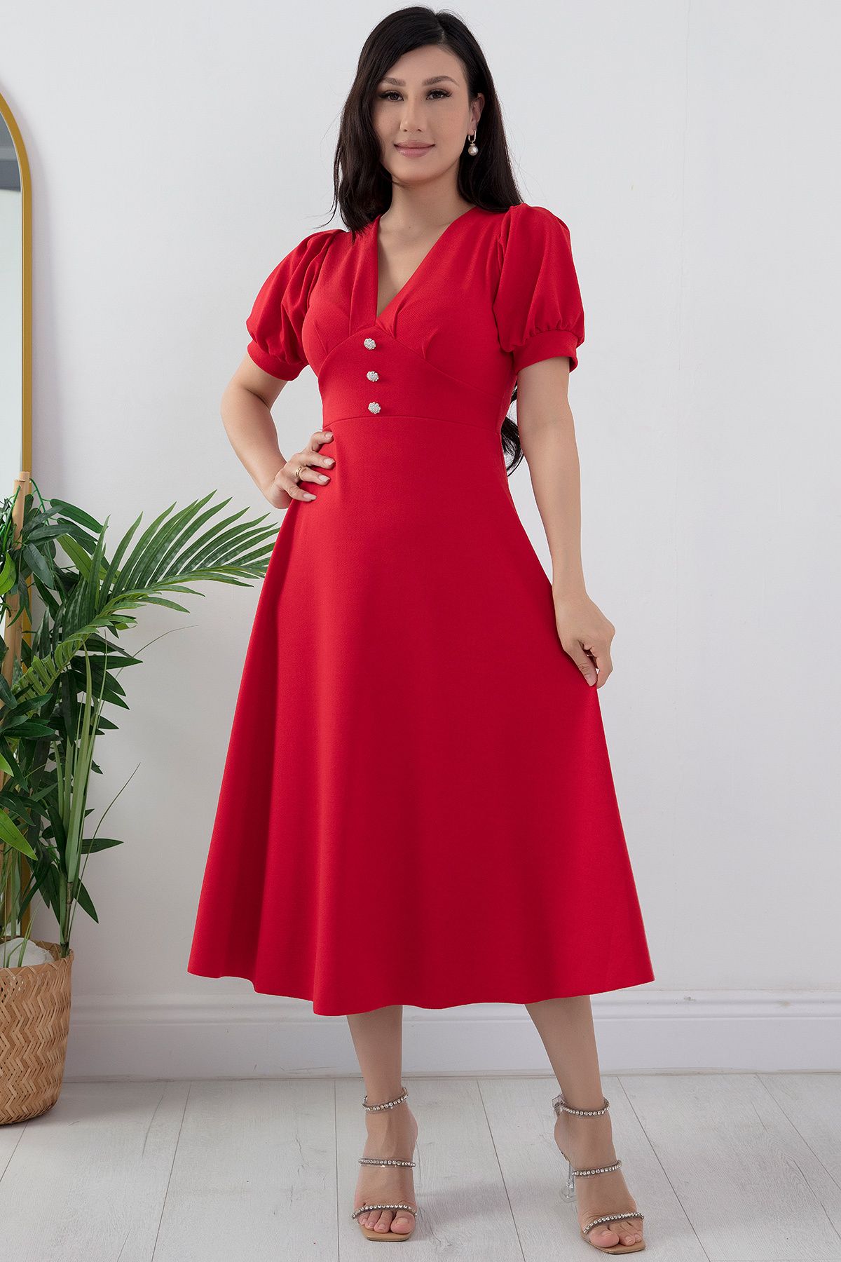PULLIMM-2024-2086 Model Crepe Dress - Buttoned Front 3