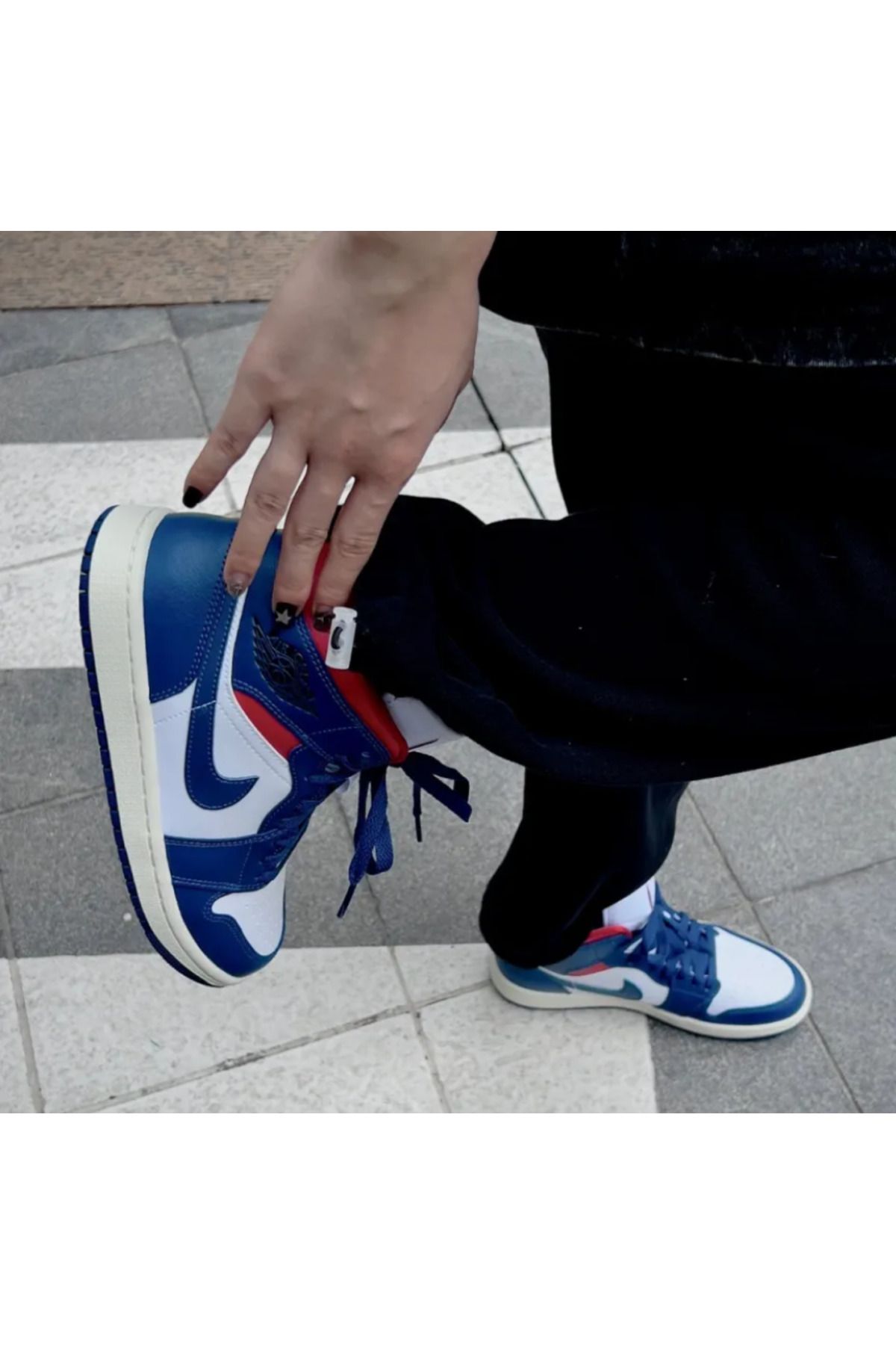 Jordan 1 deep royal blue on feet discount
