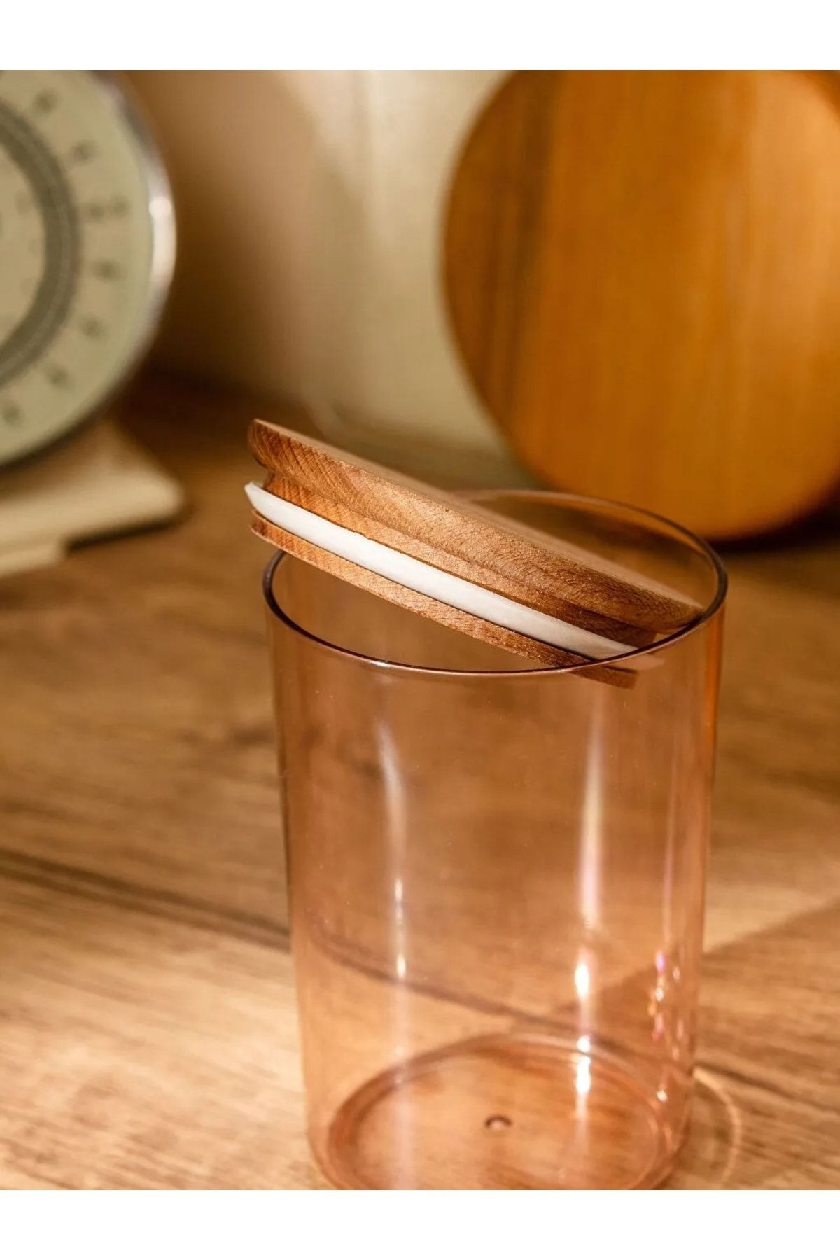 LC Waikiki-Storage Container with Lid 1000 Ml 2