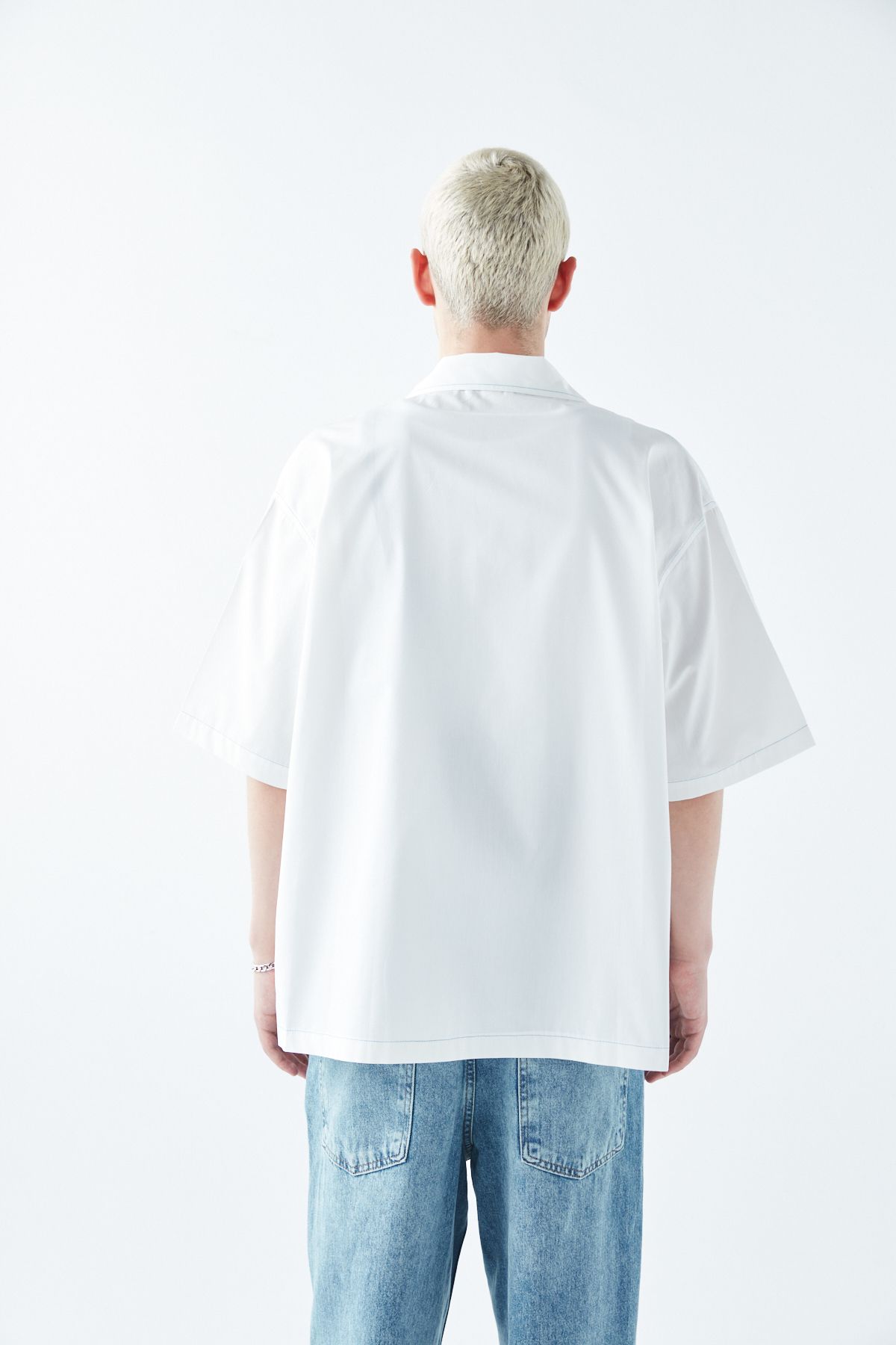 پیراهن / بلوز دکمه دار مردانه دوخت بازوی کوتاه Oversize ECRU VAMOSCLO