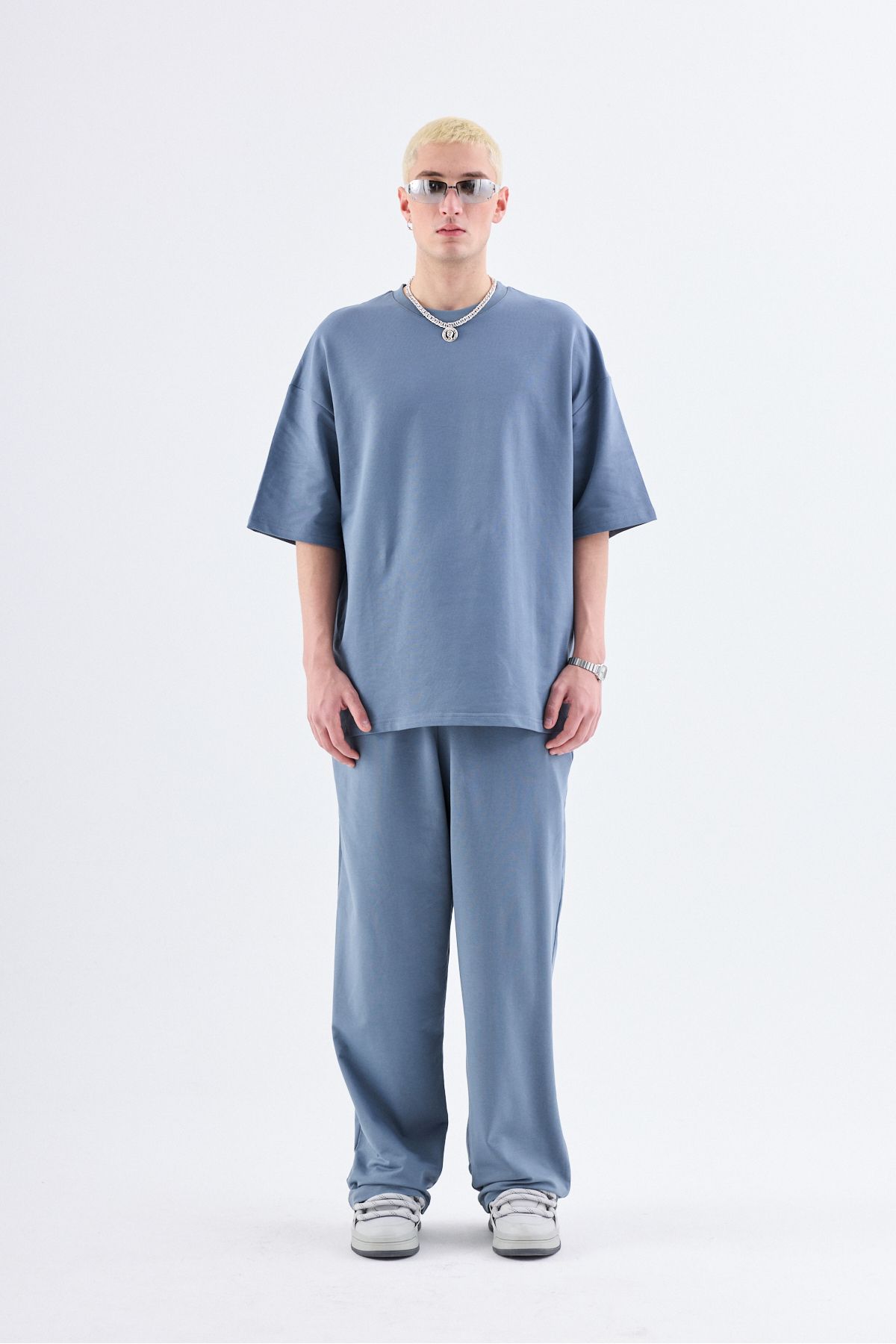 СПОРТИВНЫЙ КОСТЮМ VAMOSCLO BASIC OVERSIZE - СВЕТЛО-ДЫПЧЕННЫЙ VMS40556