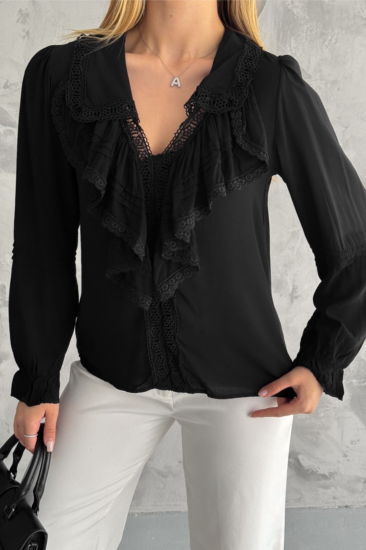 FEMELLE-Schwarze Rüschenbluse für Damen 2