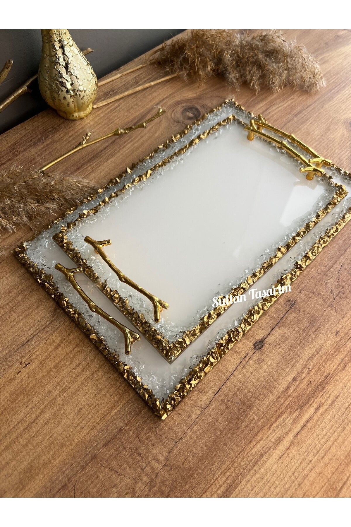 Sultan Tasarım Altın Varaklı Dalgalı Iki Boy Söz Nişan Damat Epoksi Sunum Tepsisi Seti
