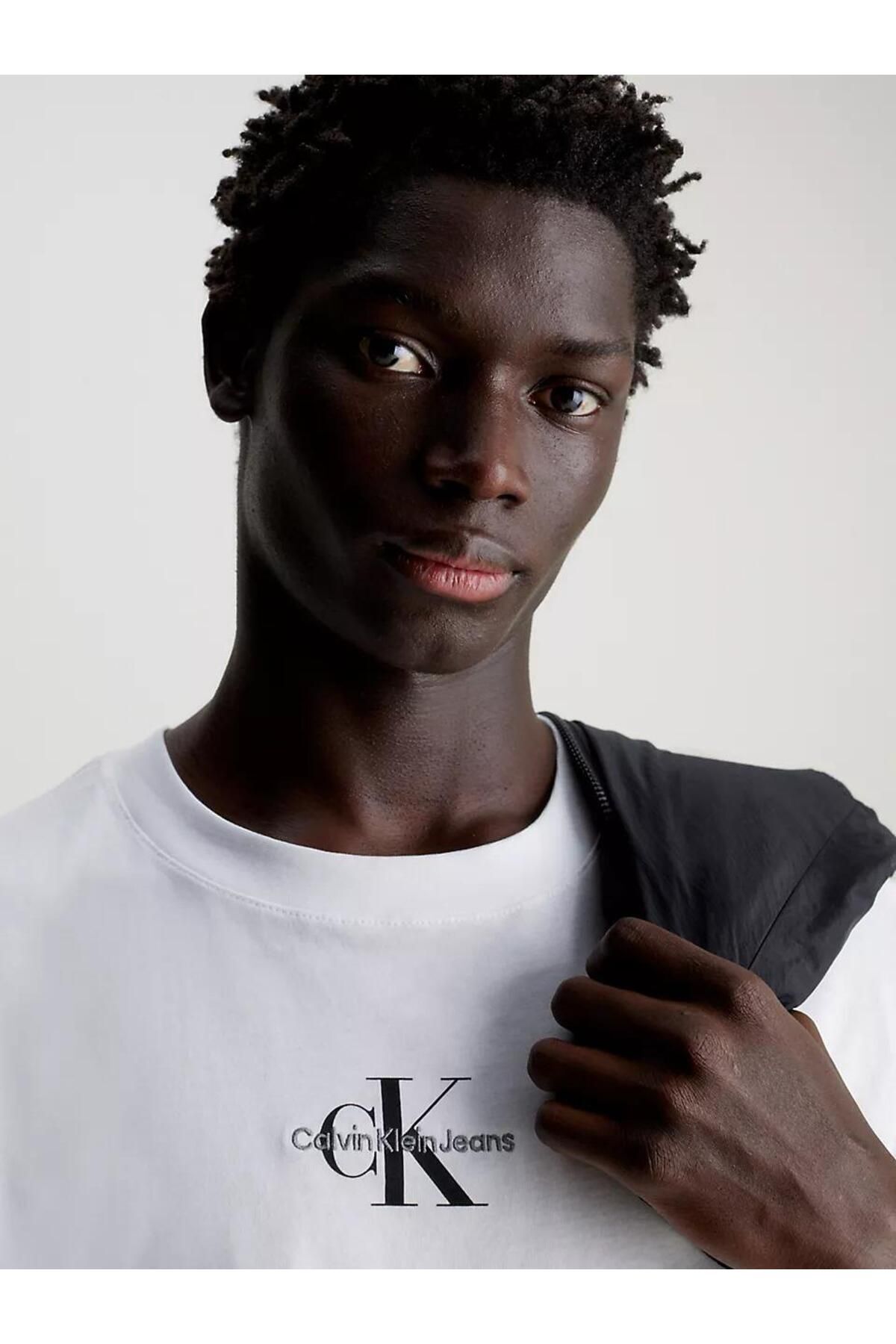 تی شرت سفید مردانه سه تایی مونولوگ اورجینال Calvin Klein