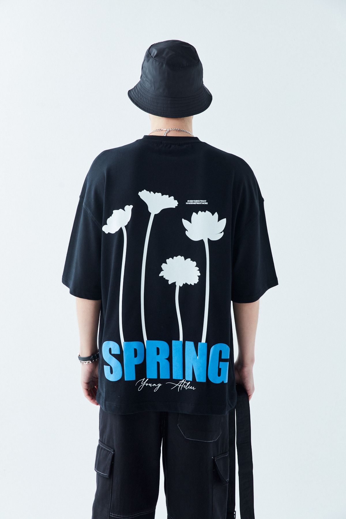تی شرت مشکی مردانه T Shirt بهار طرح دار VAMOSCLO