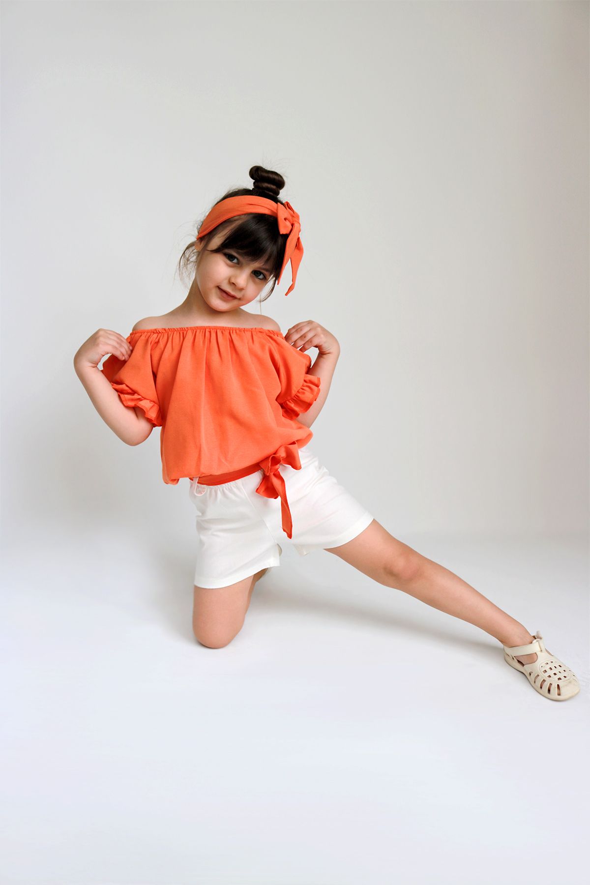 Parla Kids Girl Sunny Orange Мадонна воротник бандана шорты комплект сверху и снизу TKM-0132