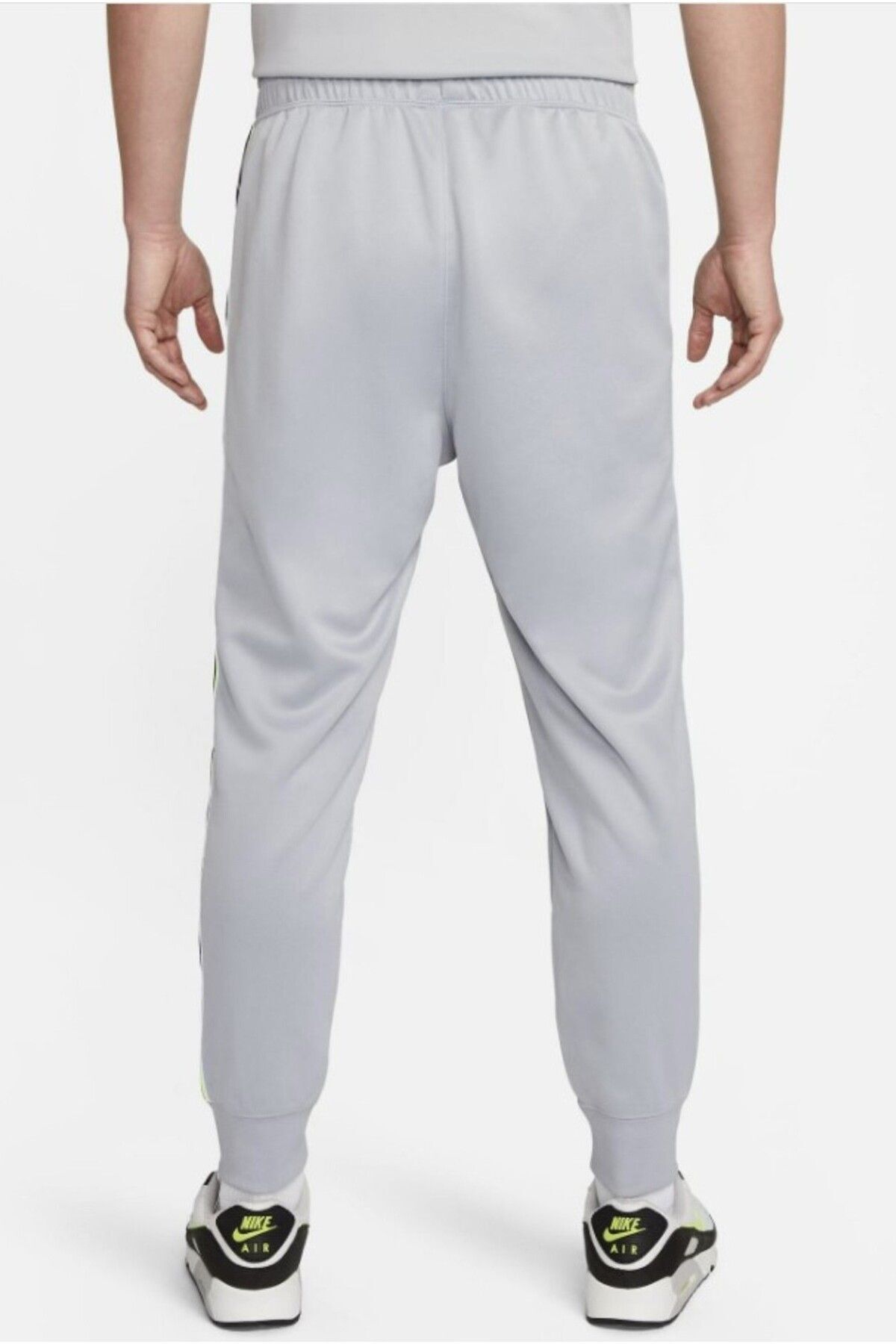 Nike SPORTSWEAR REPEAT FLEECE JOGGER ERKEK GR E OFMAN ALTI Fiyat Yorumlar Trendyol