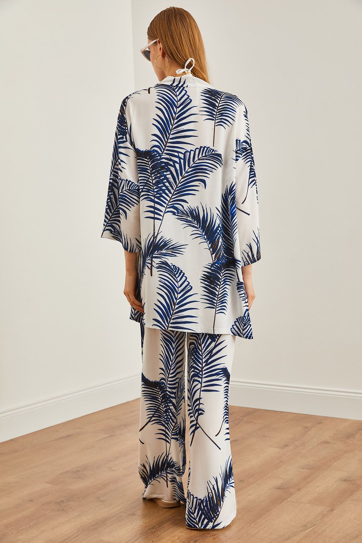 Olalook-Λευκό Navy Blue Kimono and Palazzo Pants - TKM-19000293 3