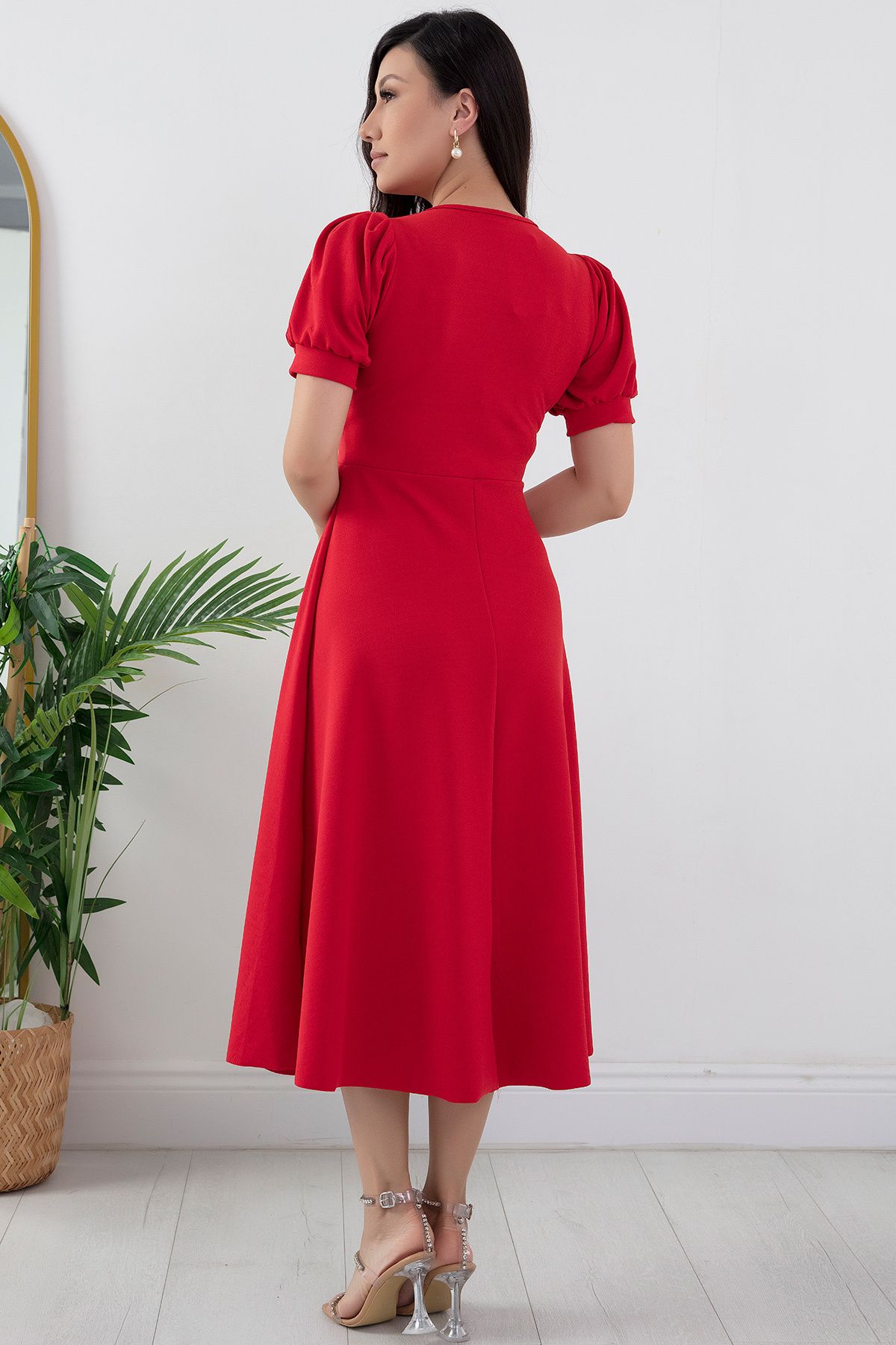 PULLIMM-2024-2086 Model Crepe Dress - Buttoned Front 6