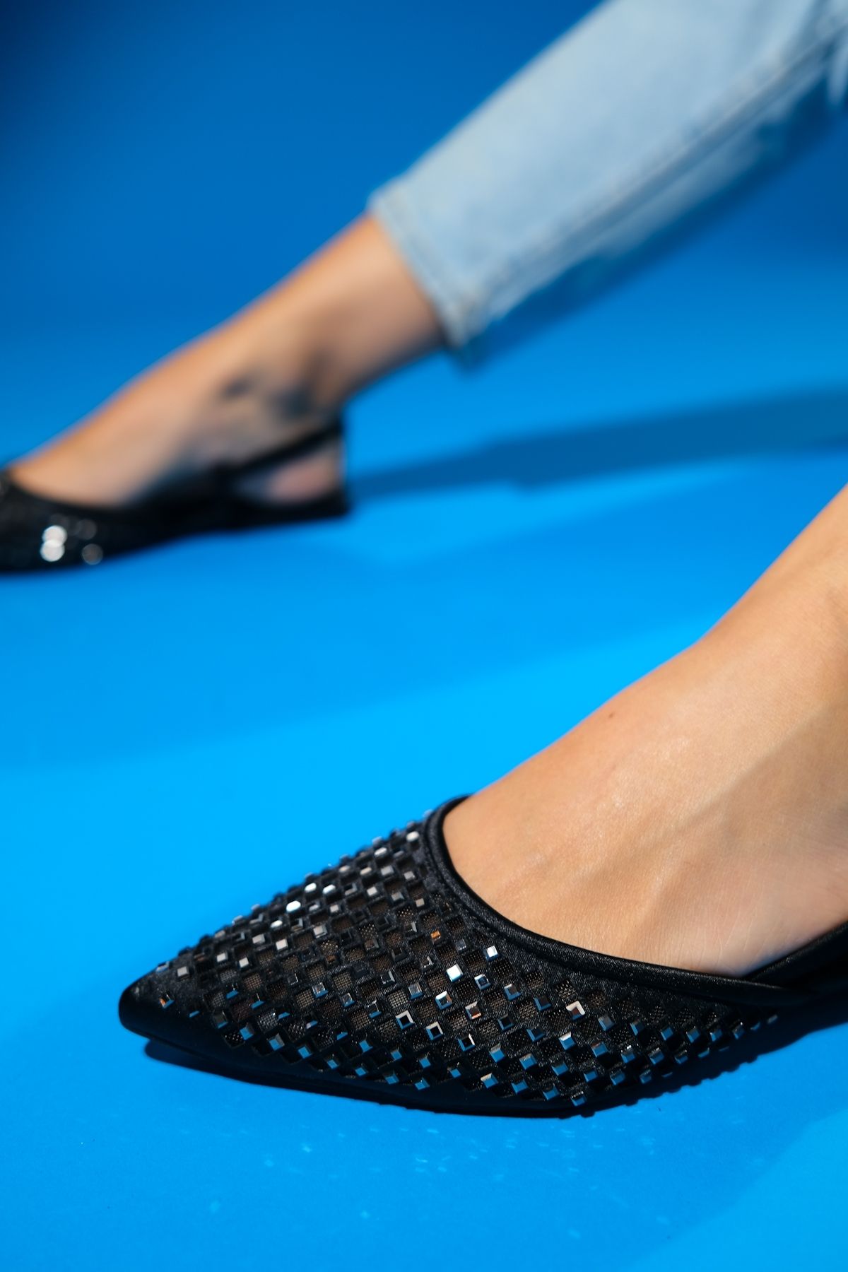 بابیت سیاه زنانه Bonjour Satin Stin Moundled Stone کفش های مسطح luvishoes