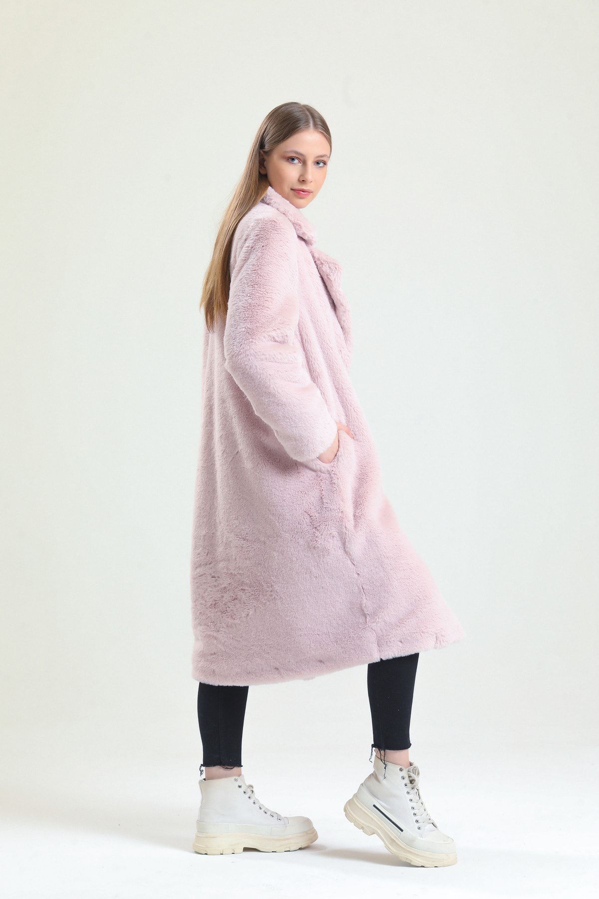 KürkZone  Kadın Gül Kurusu Ingiliz Yaka Mavi Rex Panda Kürk Peluş Manto - Görsel 2