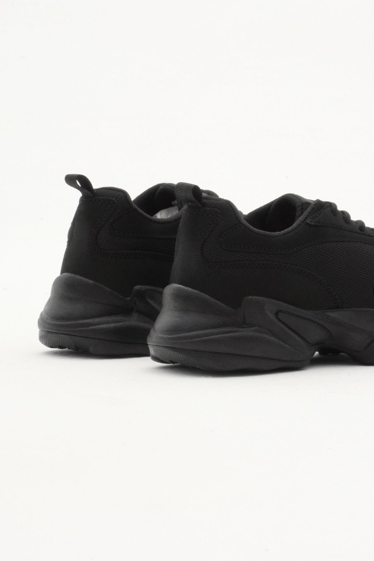Puma thunder desert black on feet cheap
