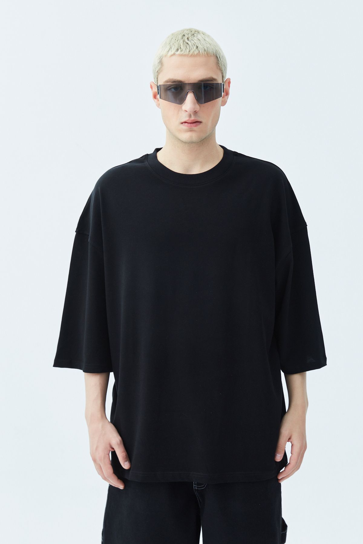 ФУТБОЛКА VAMOSCLO BASIC SUPER OVERSIZE ЧЕРНАЯ VMS40790