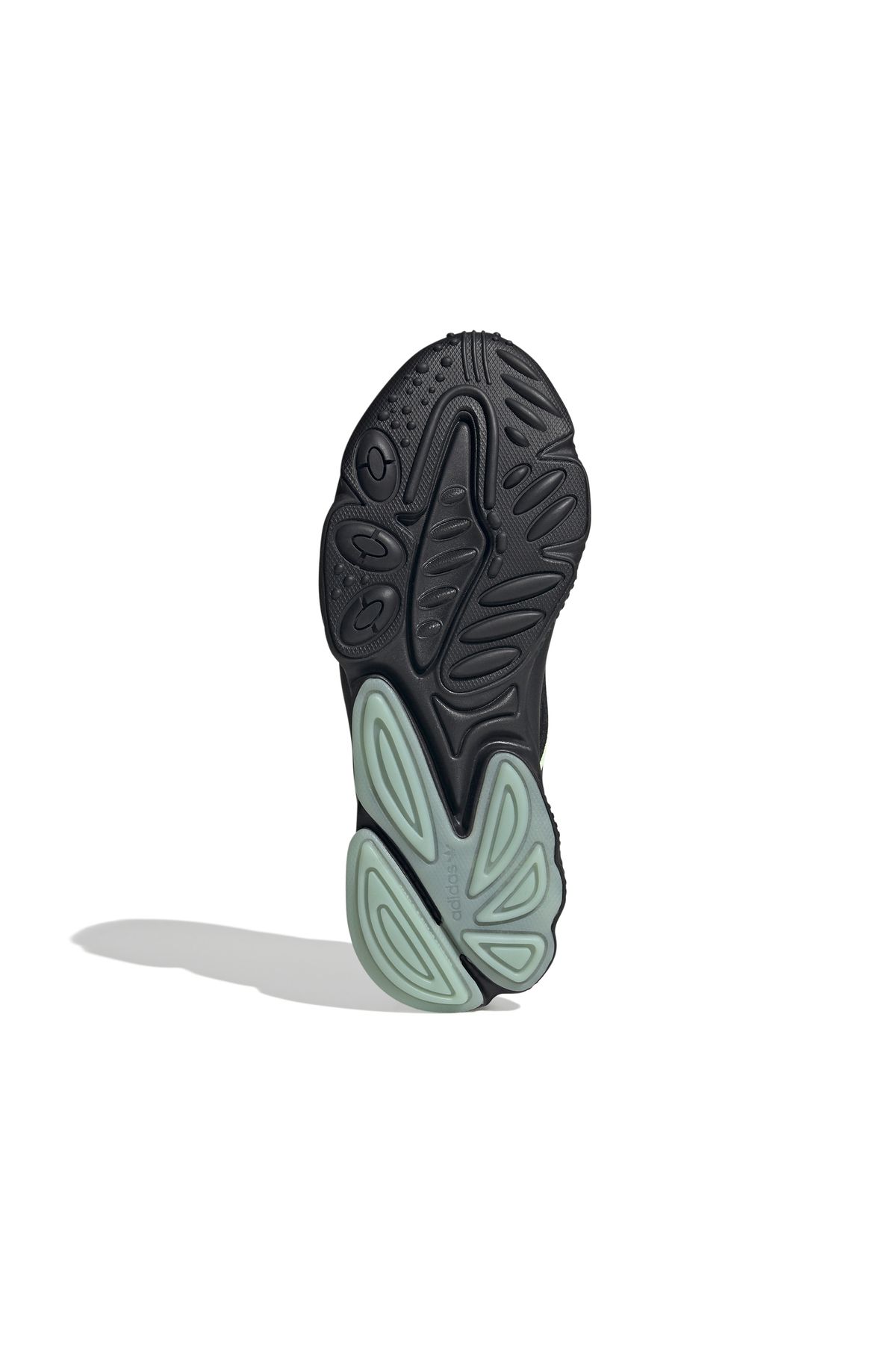 کفش پیاده روی مشکی زنانه Ozweego X Disney Daily ورزشیs ورزشی سیاه adidas