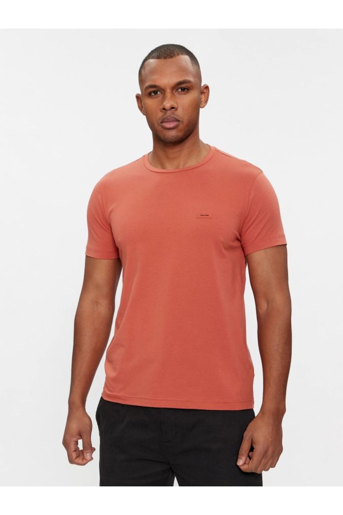Calvin Klein-Brick Color Men's T-shirt - Logo Detailed 1