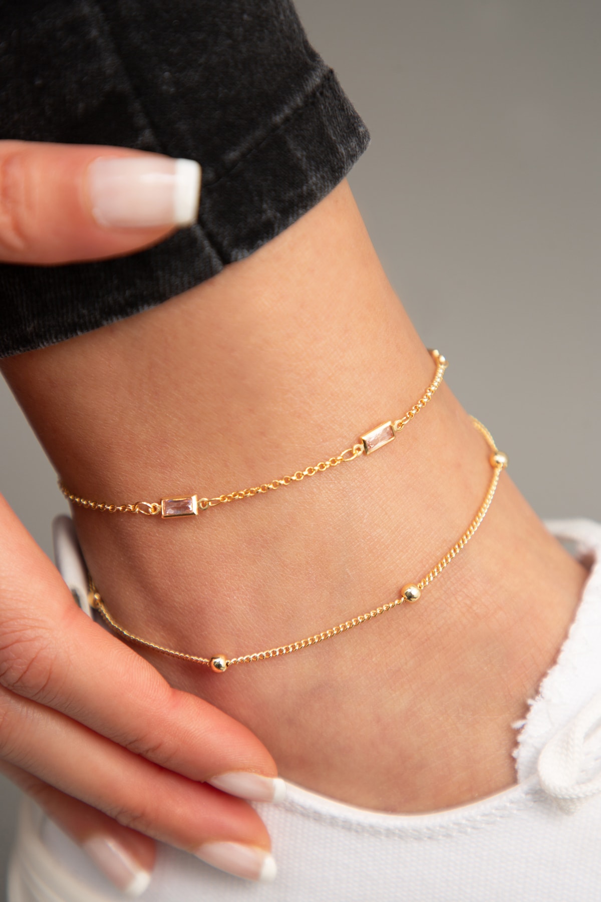 Elika Silver Kadın Altın Top Zincirli Taşlı Halhal