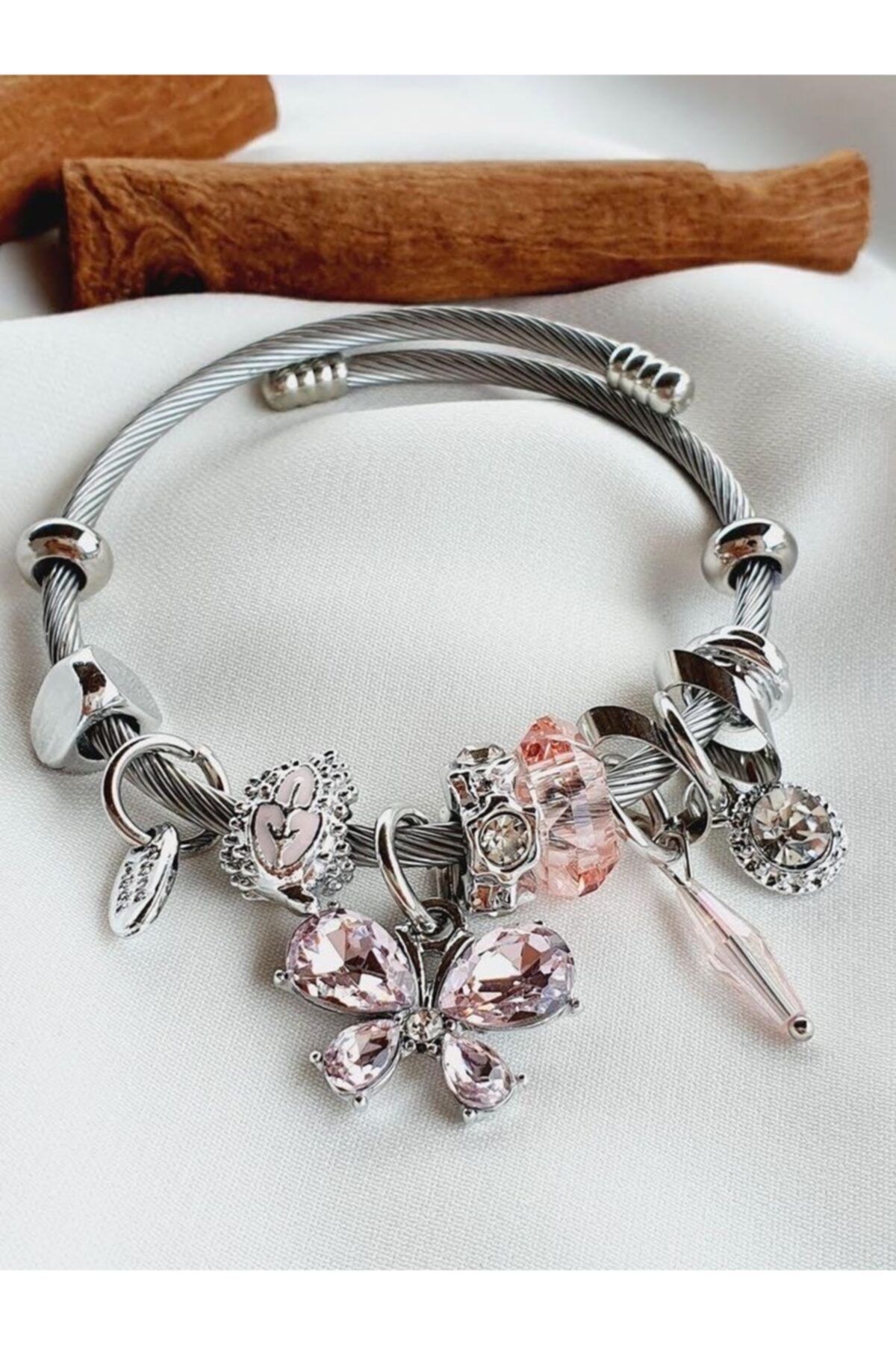 Building Your Own Pandora Bracelet - Mariani Jewellers Oakville