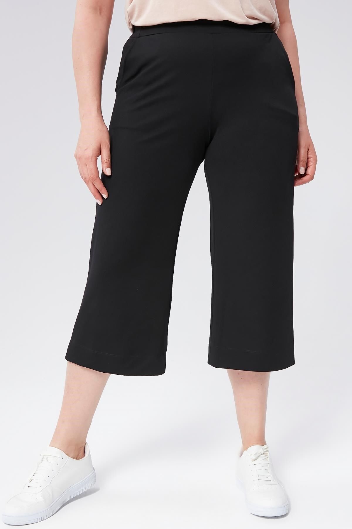 Seamoda-Large Size Black Crepe Skuba Capri Pants - Elastic Waist and Pocket 5